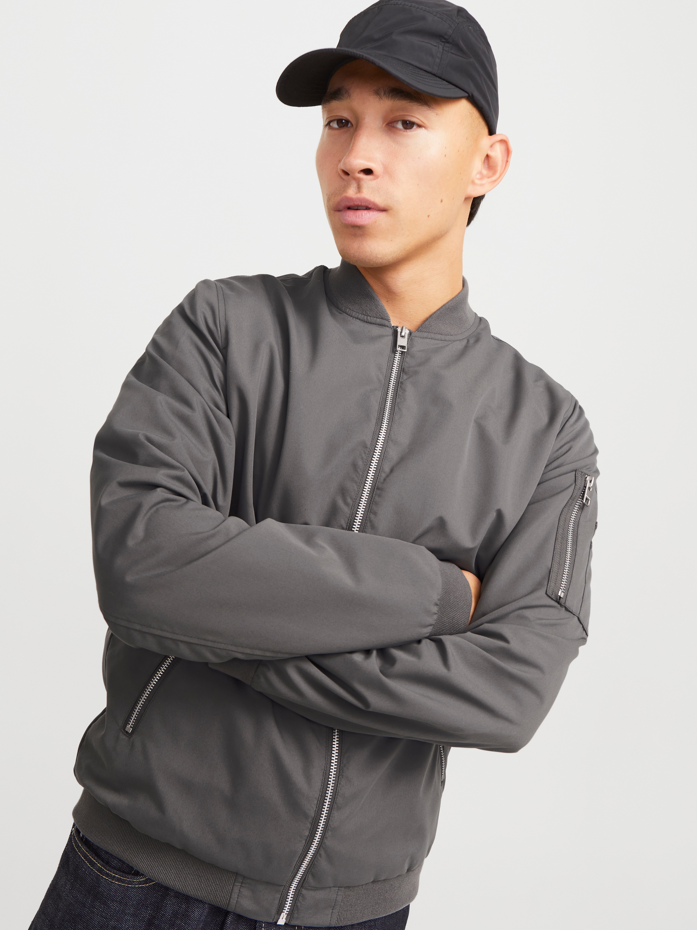 Jack & Jones Blouson »JJERUSH BOMBER NOOS«, ohne Kapuze, mit Reissverschlusstaschen
