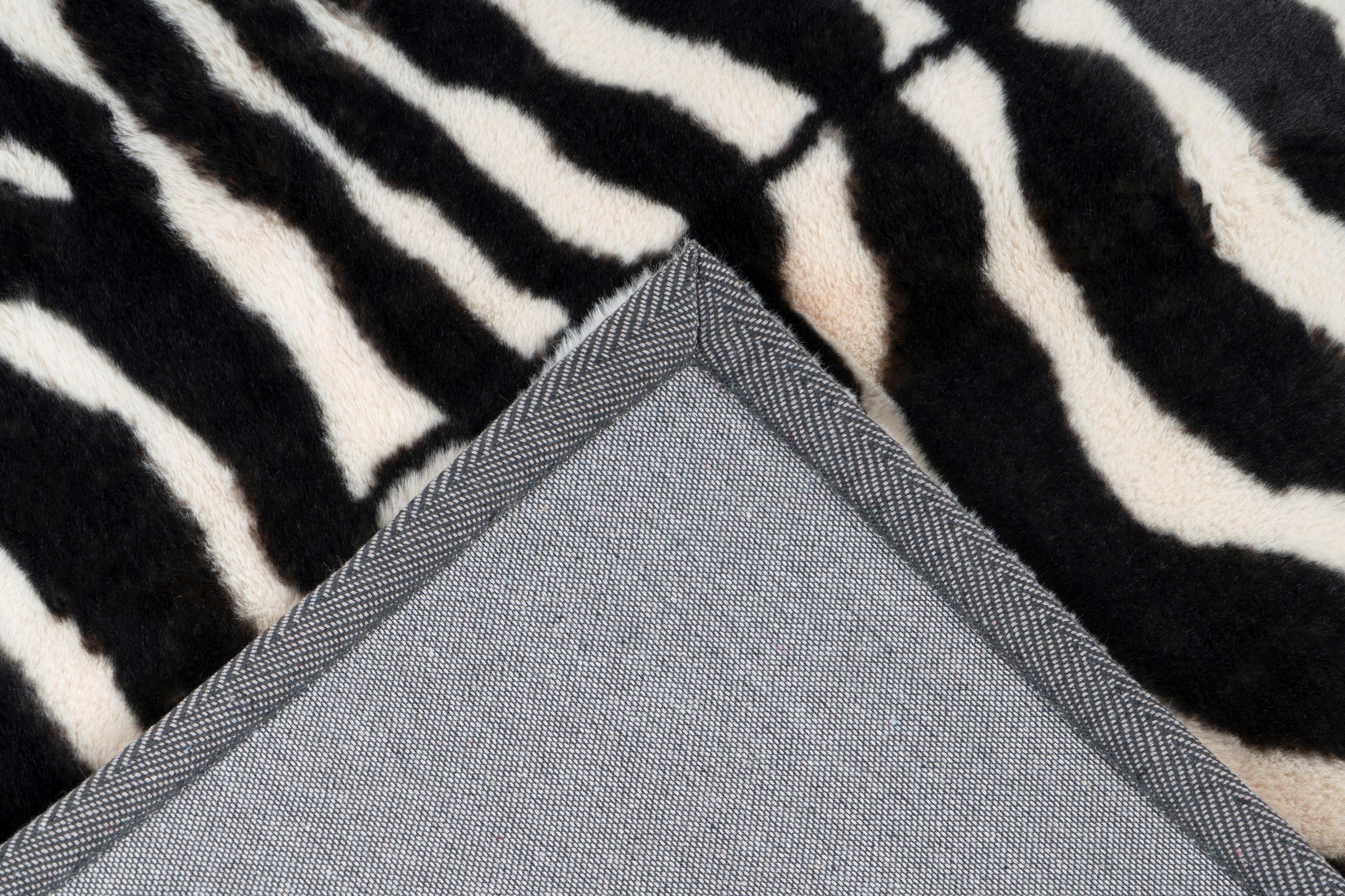 calo-deluxe Hochflor-Teppich »Vogesen 400«, rechteckig, 30 mm Höhe, weiche Haptik, Wohnzimmer