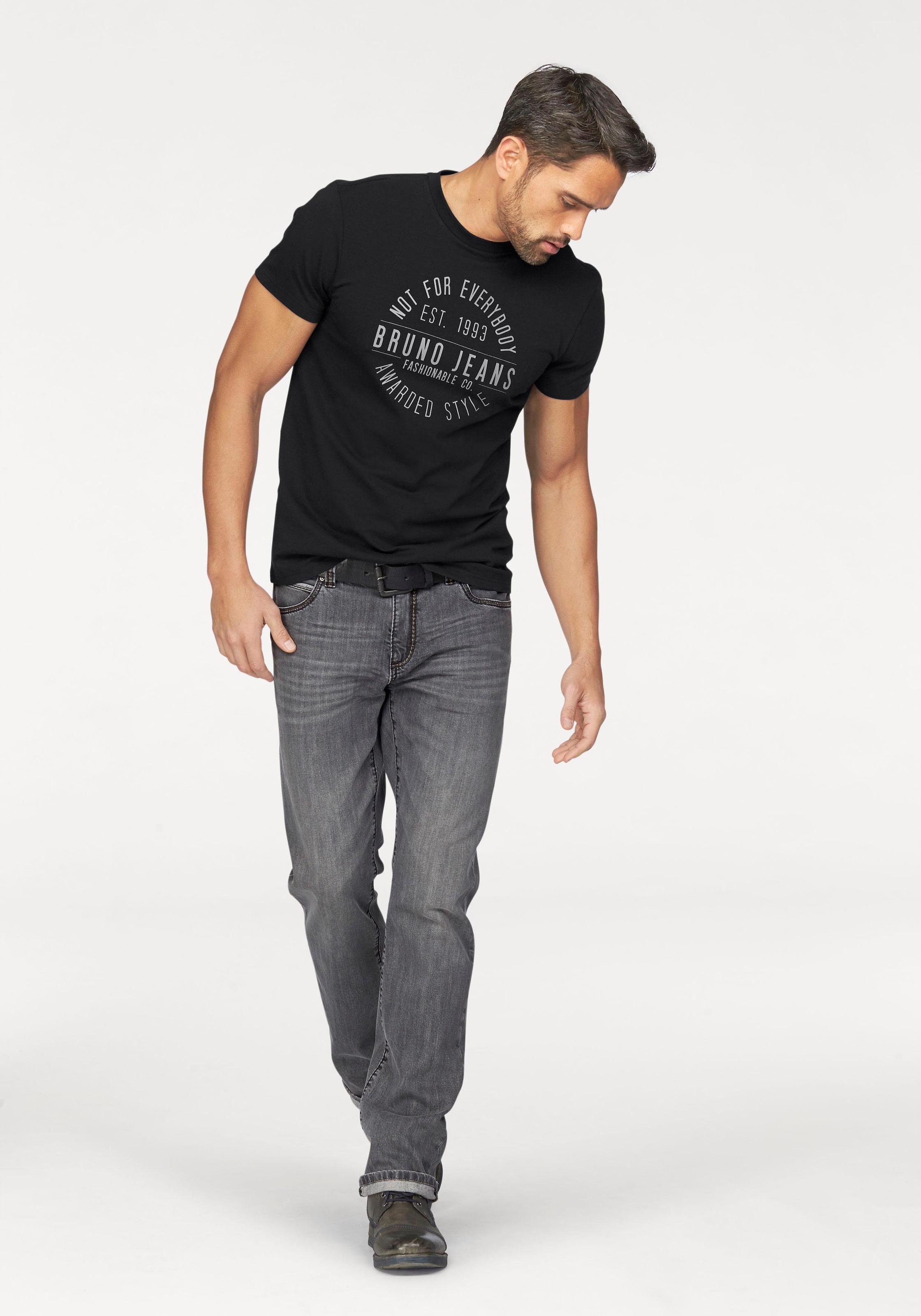 Bruno Banani T-Shirt, Kurzarm, schmal geschnitten, bedruckt, aus Baumwollmischung