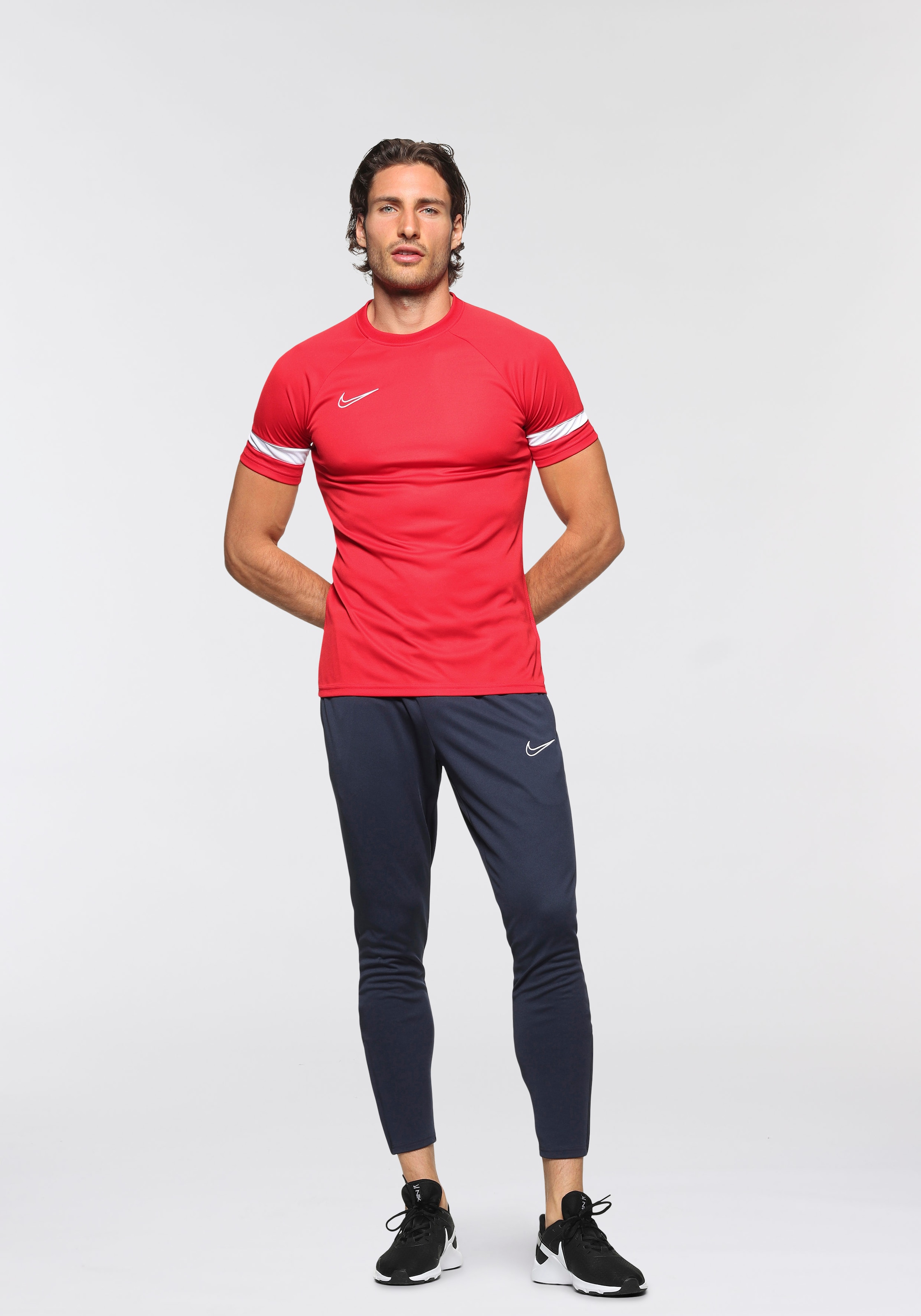 Funktionsshirt Dri-fit Men's Short-sleeve Soccer Top« kaufen | Jelmoli-Versand