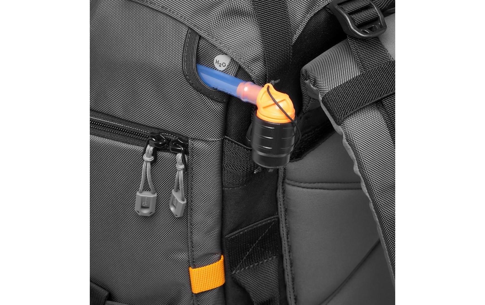 Lowepro Fotorucksack »Pro Trekker BP 550 AW II (GRL)«
