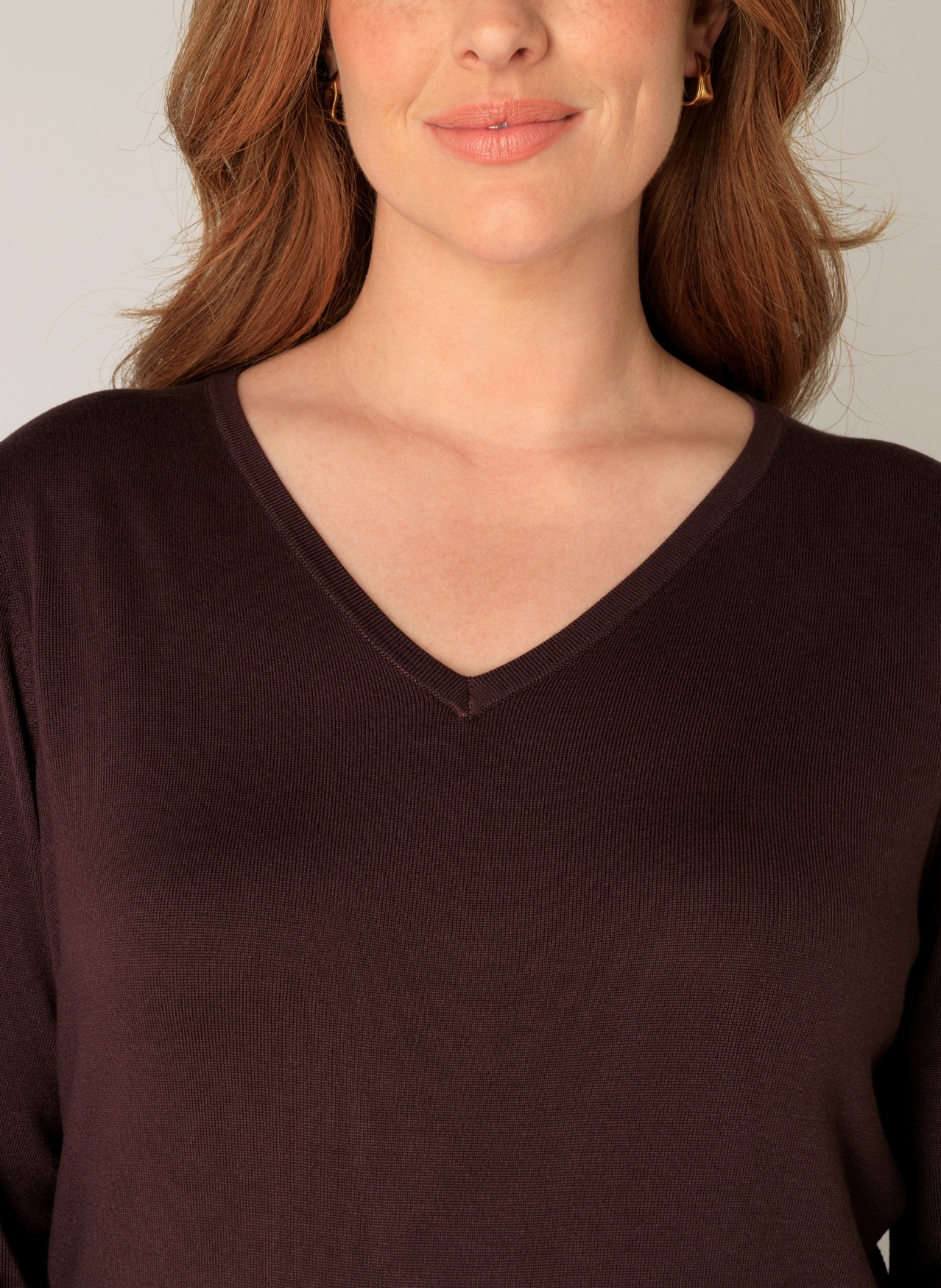 Base Level Curvy V-Ausschnitt-Pullover »Anine«, Pullover in weicher und formstabiler Qualität