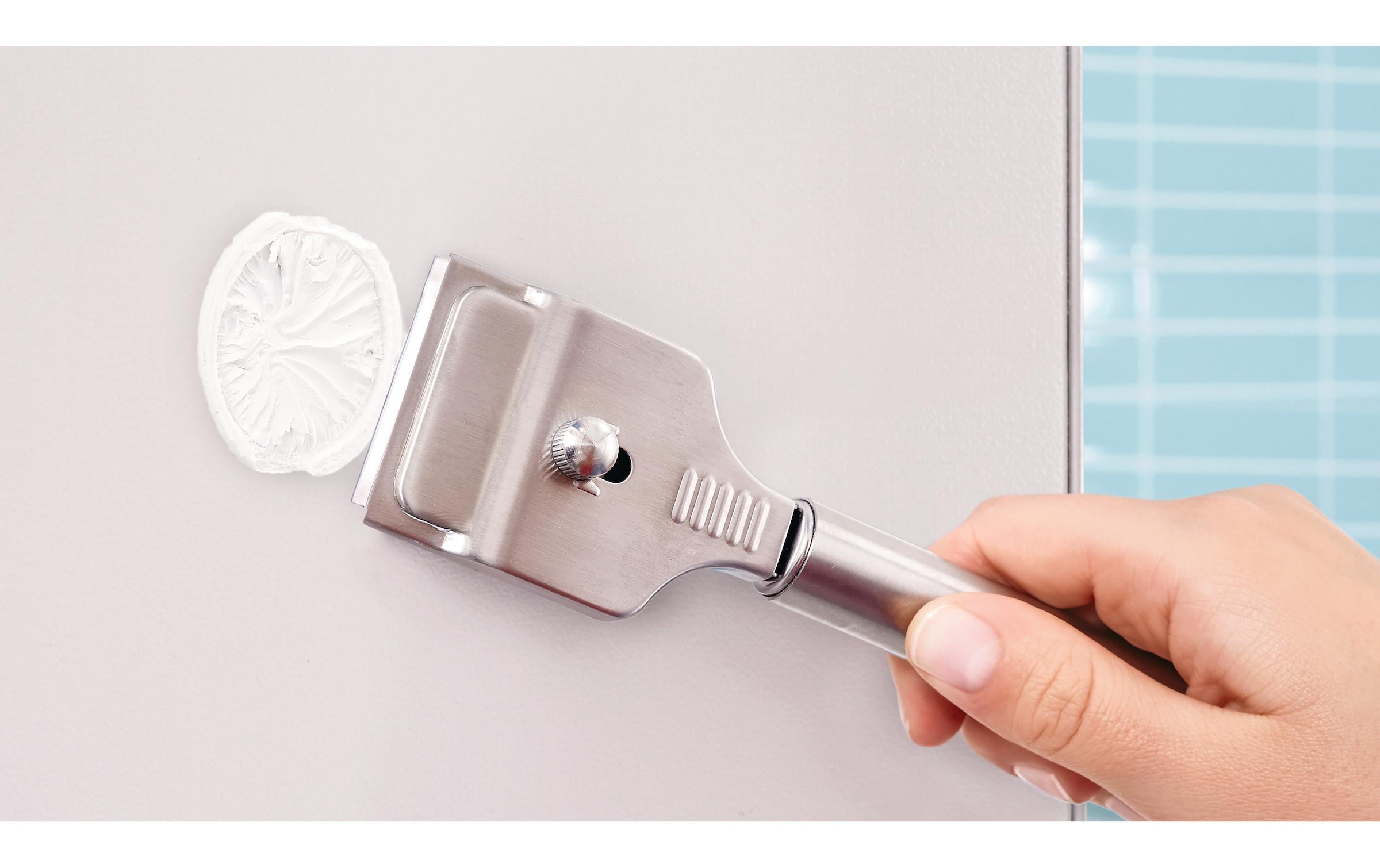 tesa Toilettenpapierhalter »Klaam mit Deckel«