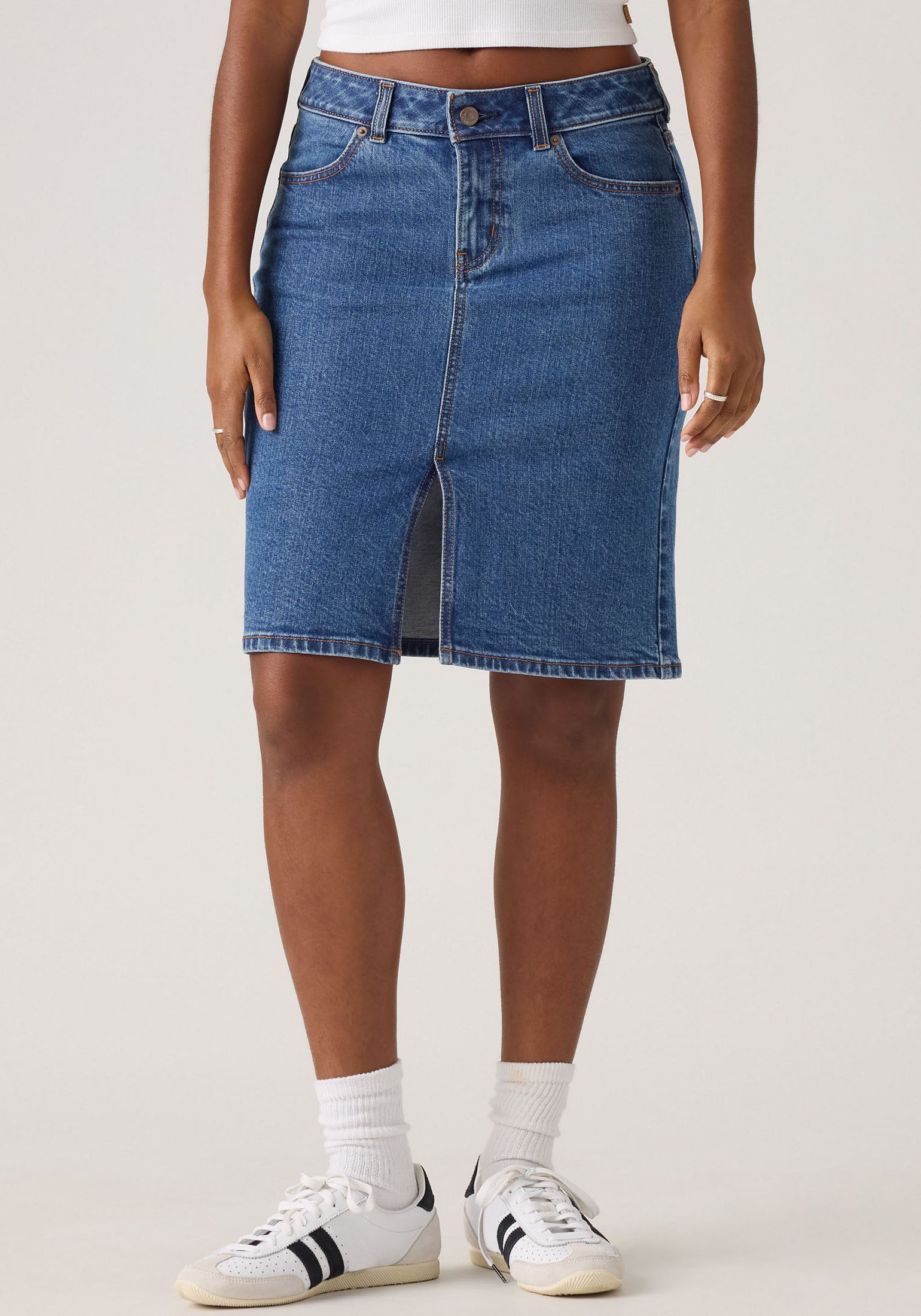 Levi's® Jeansrock »LOW MIDI SKIRT ME« mit Schlitz für mehr Bewegungsfreiheit