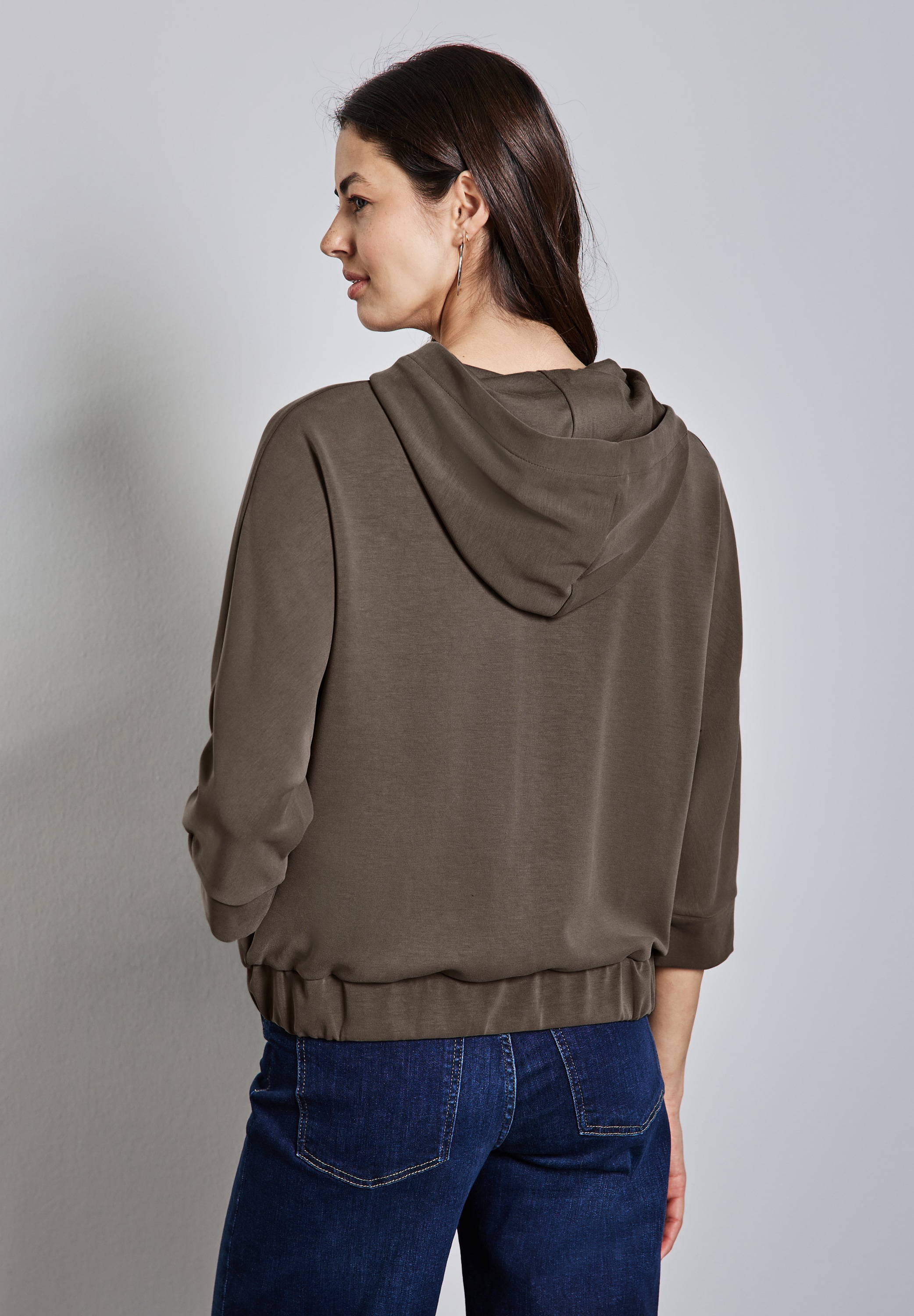 STREET ONE Hoodie, in Silk-Look