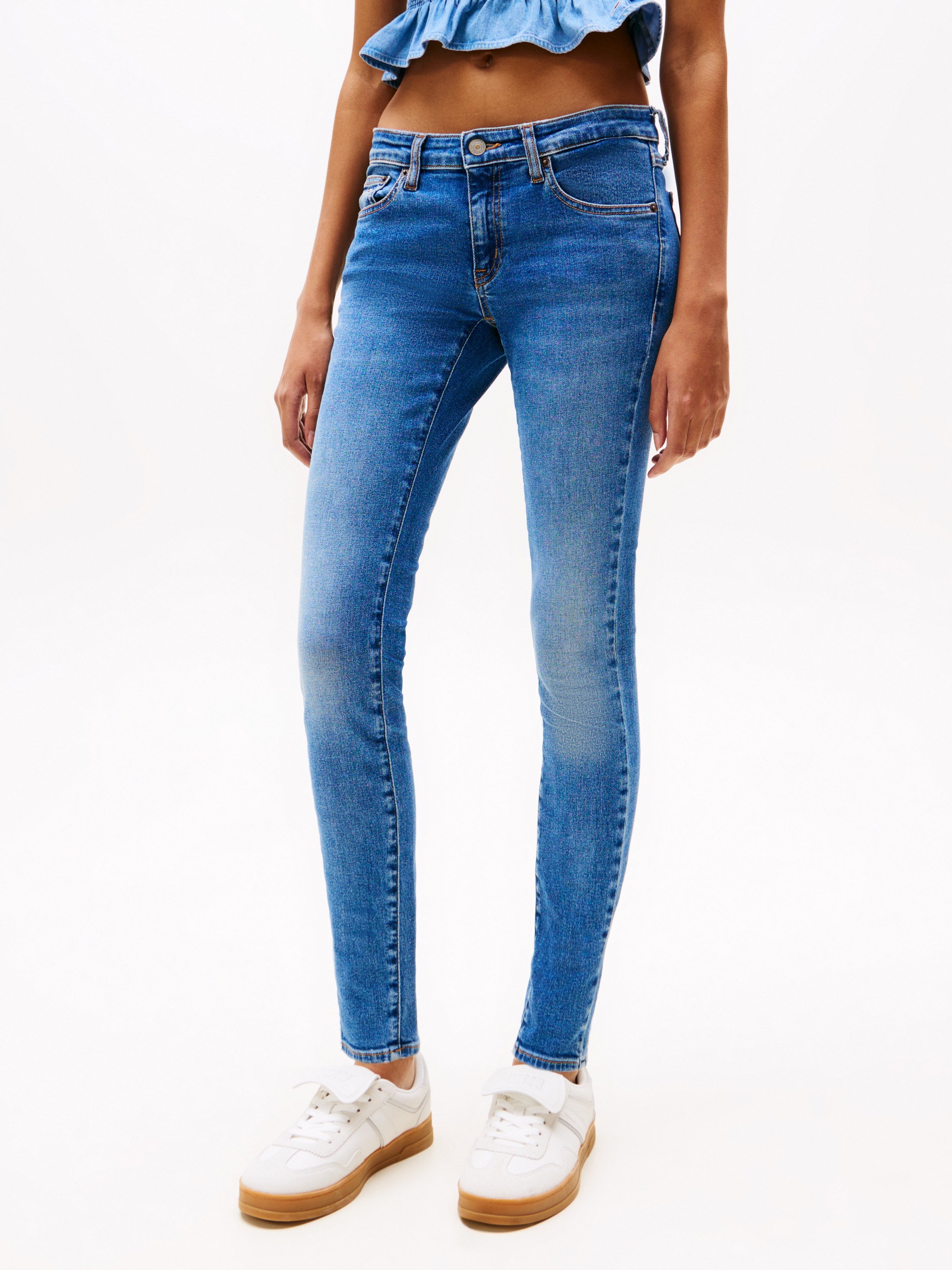 Tommy Jeans Skinny-fit-Jeans »SOPHIE LW SKN«, mit Logo-Badge, in Knöchellänge