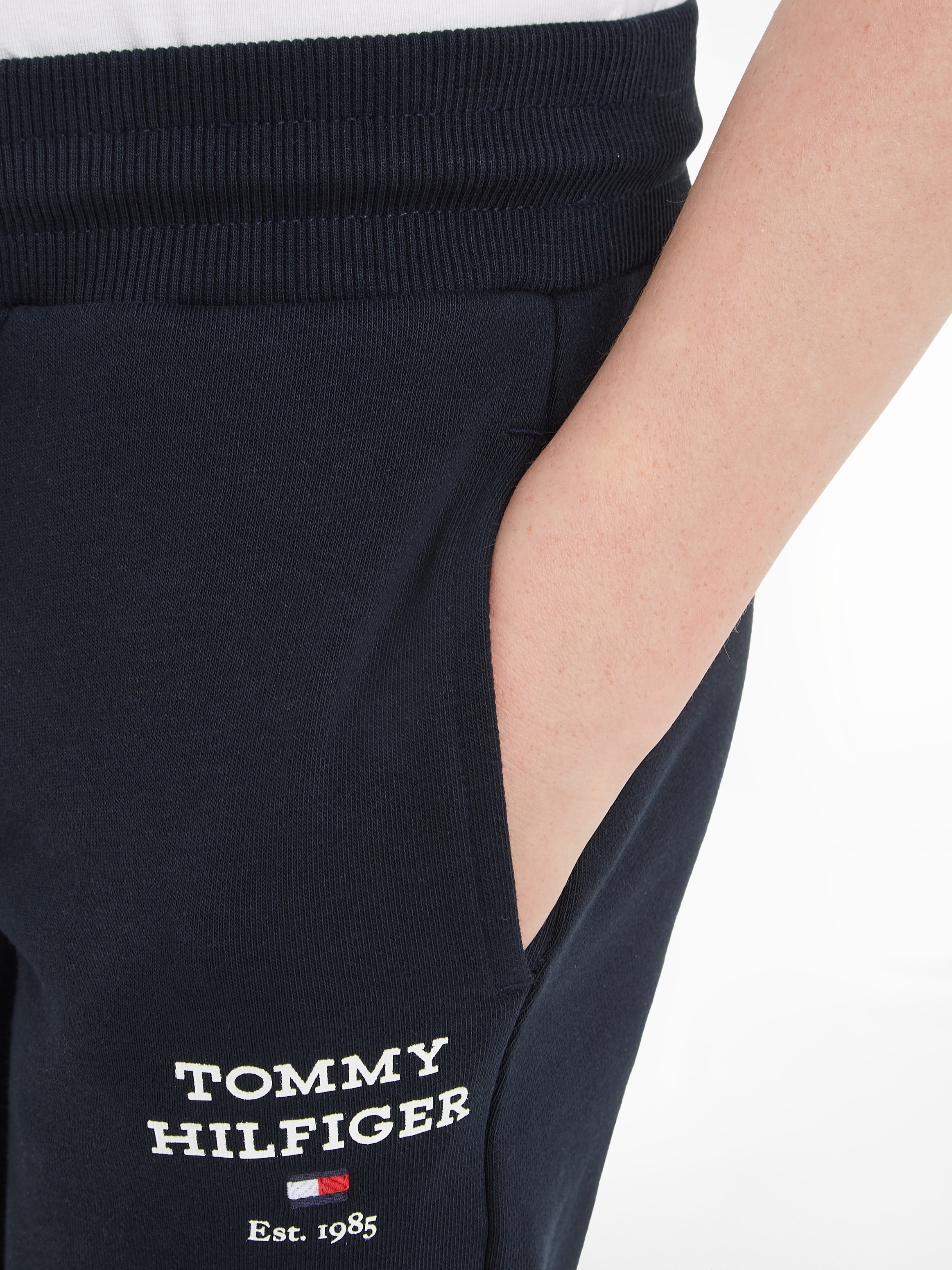 ✵ Tommy Hilfiger Sweathose »TH Jelmoli-Versand bestellen online SWEATPANTS«, mit LOGO Logoschriftzug 