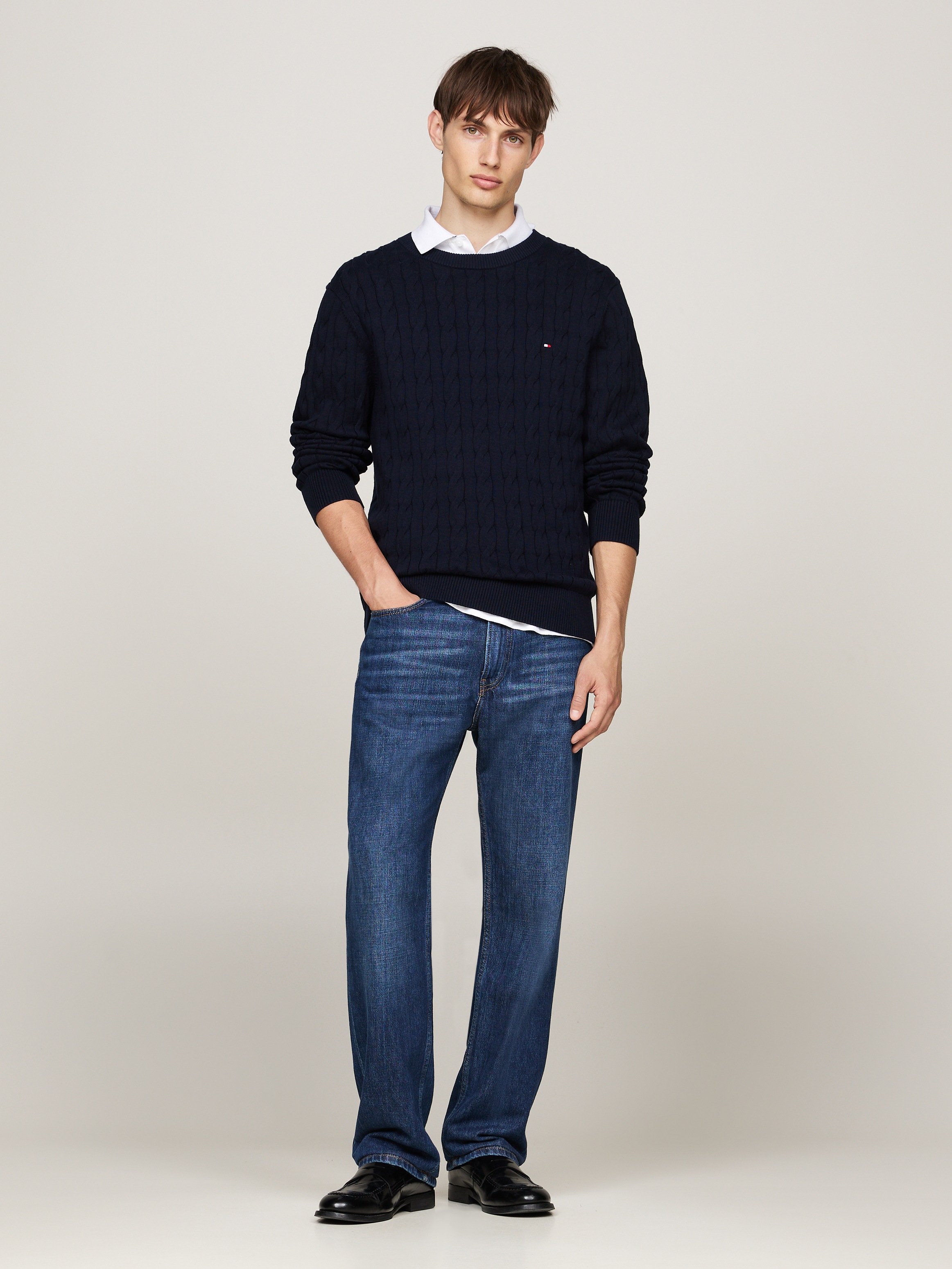 Tommy Hilfiger Strickpullover »CLASSIC CABLE CREW NECK mit Strukturstrick und Flaglabel«, unifarben, casual, regular fit, Baumwolle, Rundhals