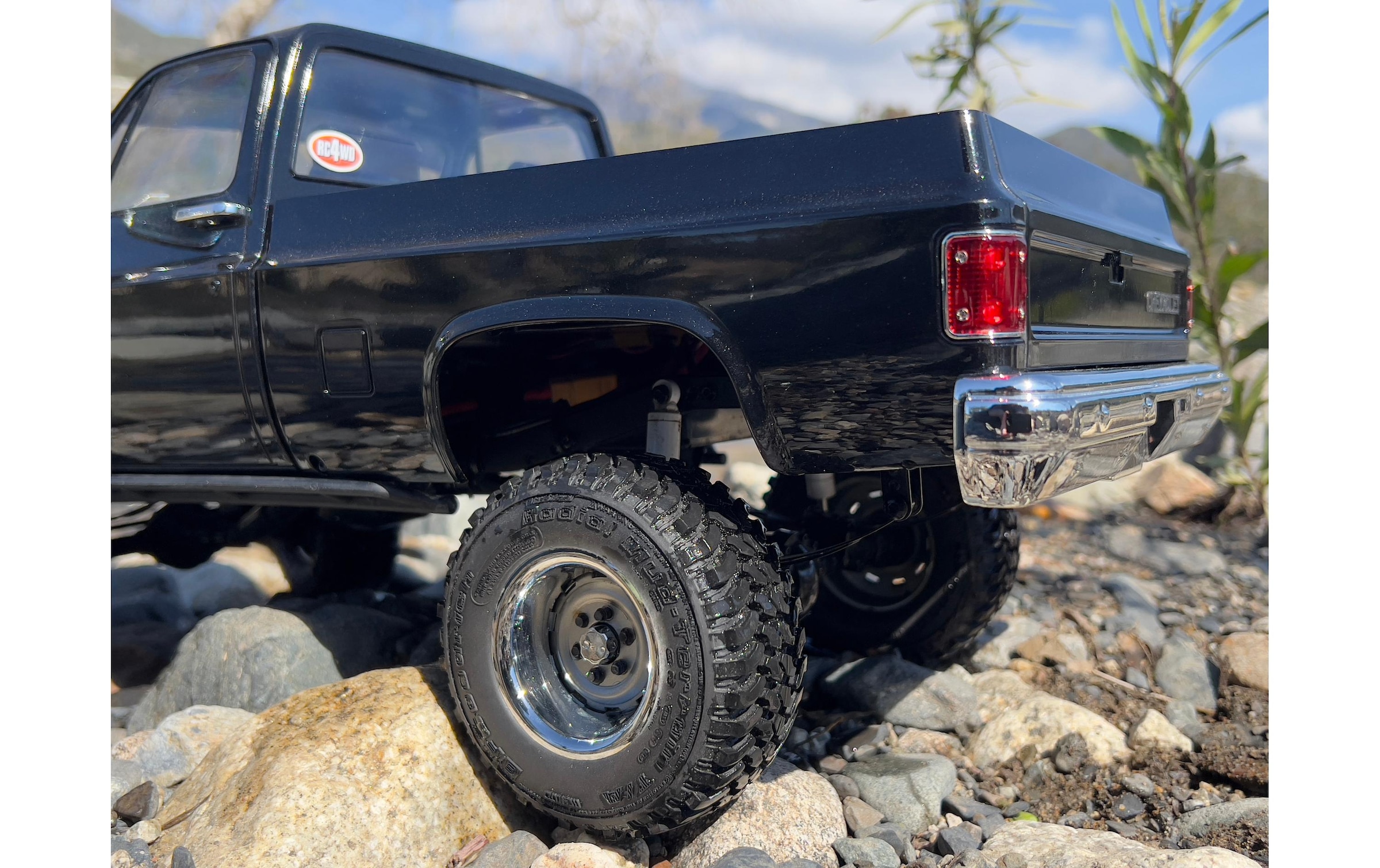 RC-Monstertruck »RC4WD Trail Finder 2 LWB Chevy K10 Schwarz RTR,«, Lackiert