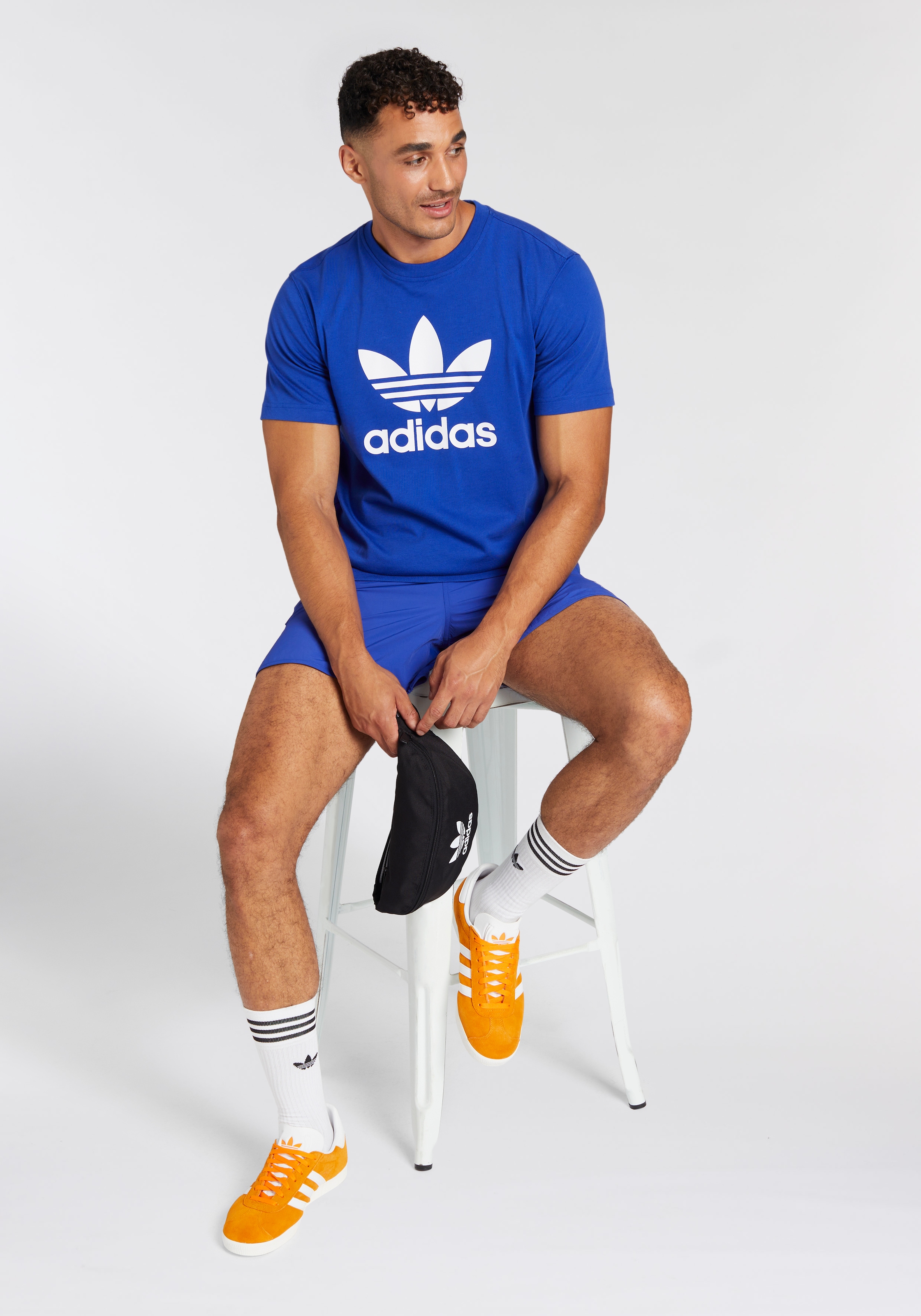 adidas Originals T-Shirt »TREFOIL T-SHIRT«, Basic Shirt mit grossem Trefoil Logoprint