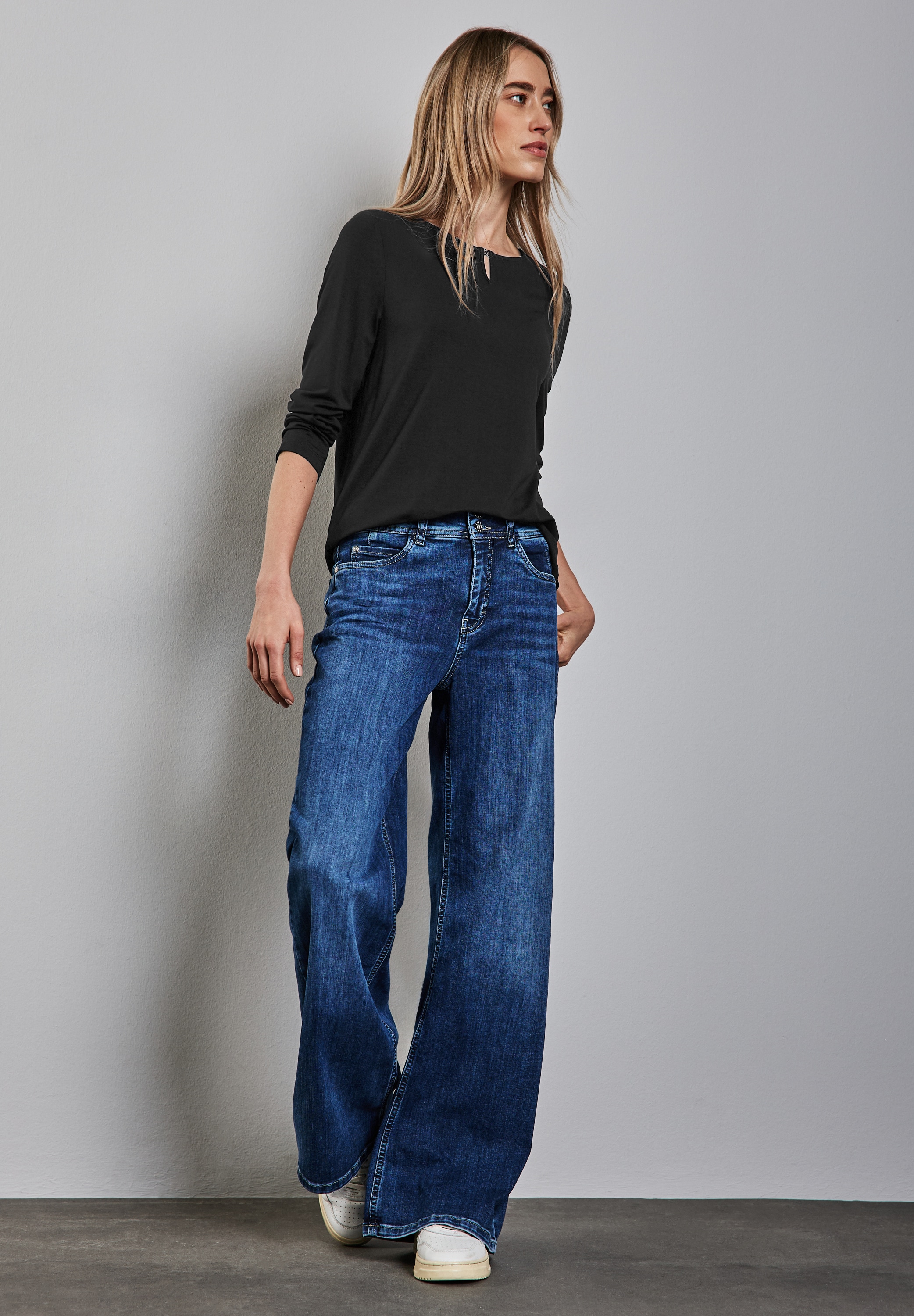 STREET ONE 3/4-Arm-Shirt, mit Cut-Out Ausschnitt