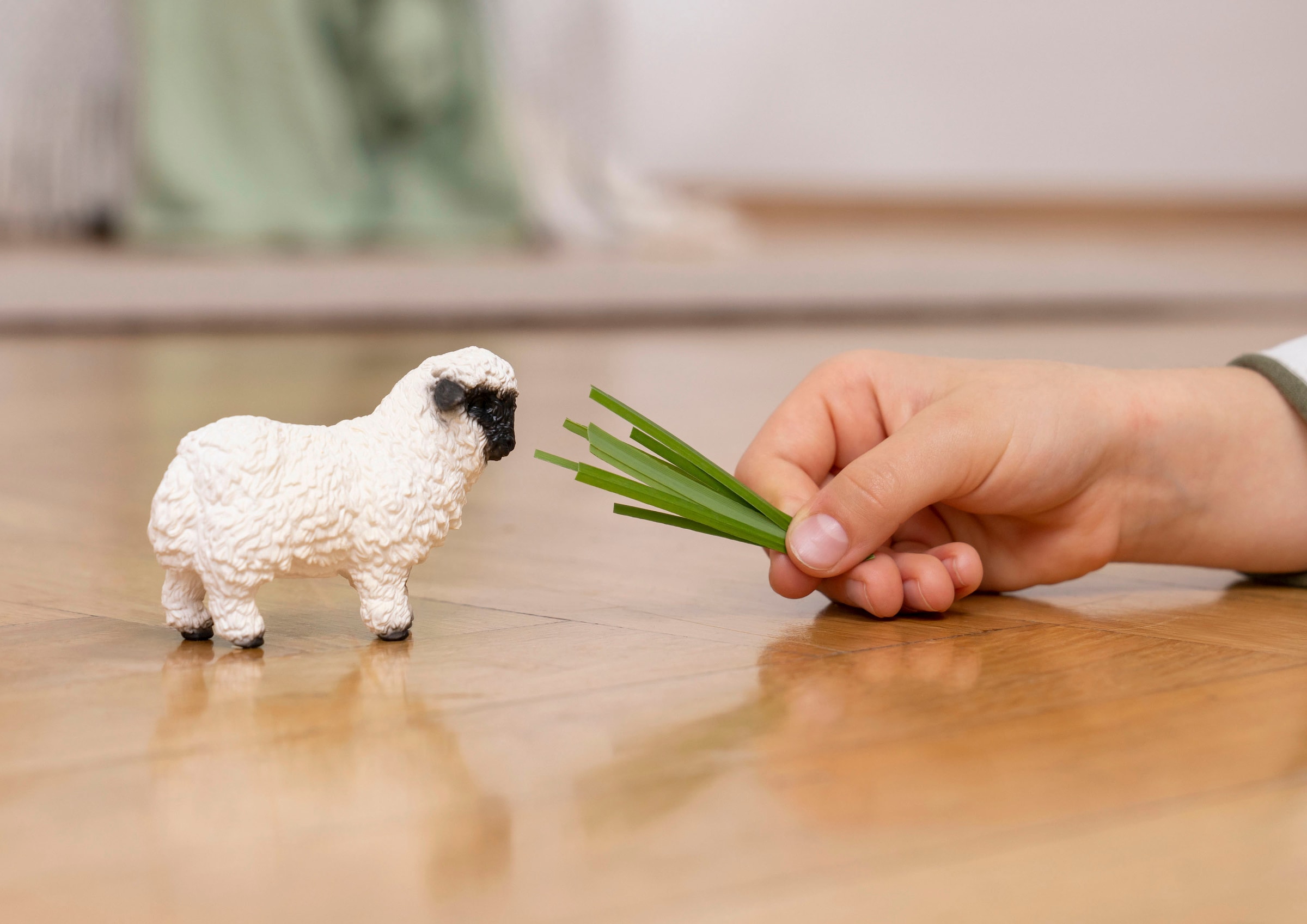 Schleich® Spielfigur »FARM WORLD, Walliser Schwarznasenschaf (13965)«
