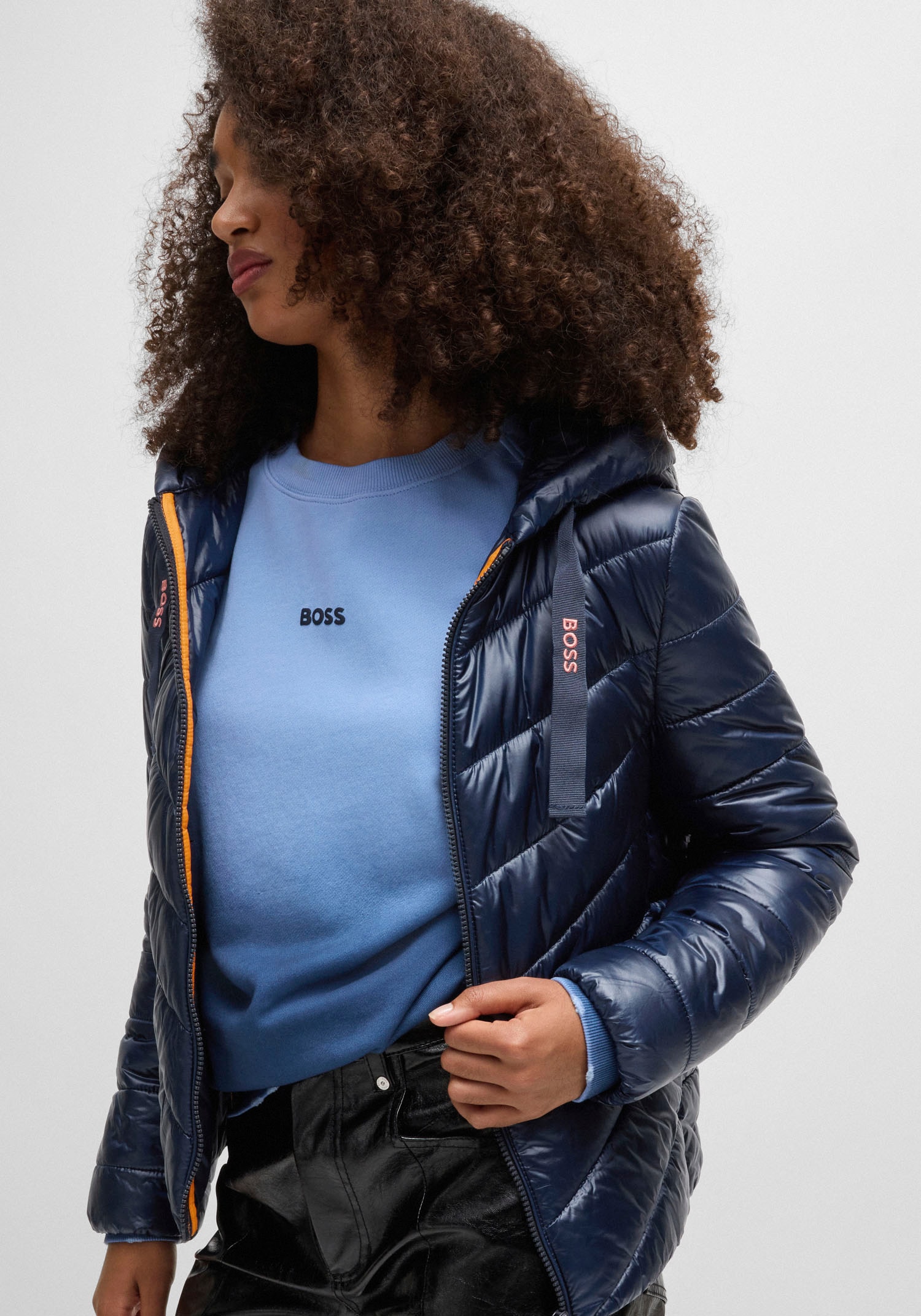 BOSS ORANGE Outdoorjacke »Palatori Premium Damenmode«, mit Kapuze, mit Kapuze