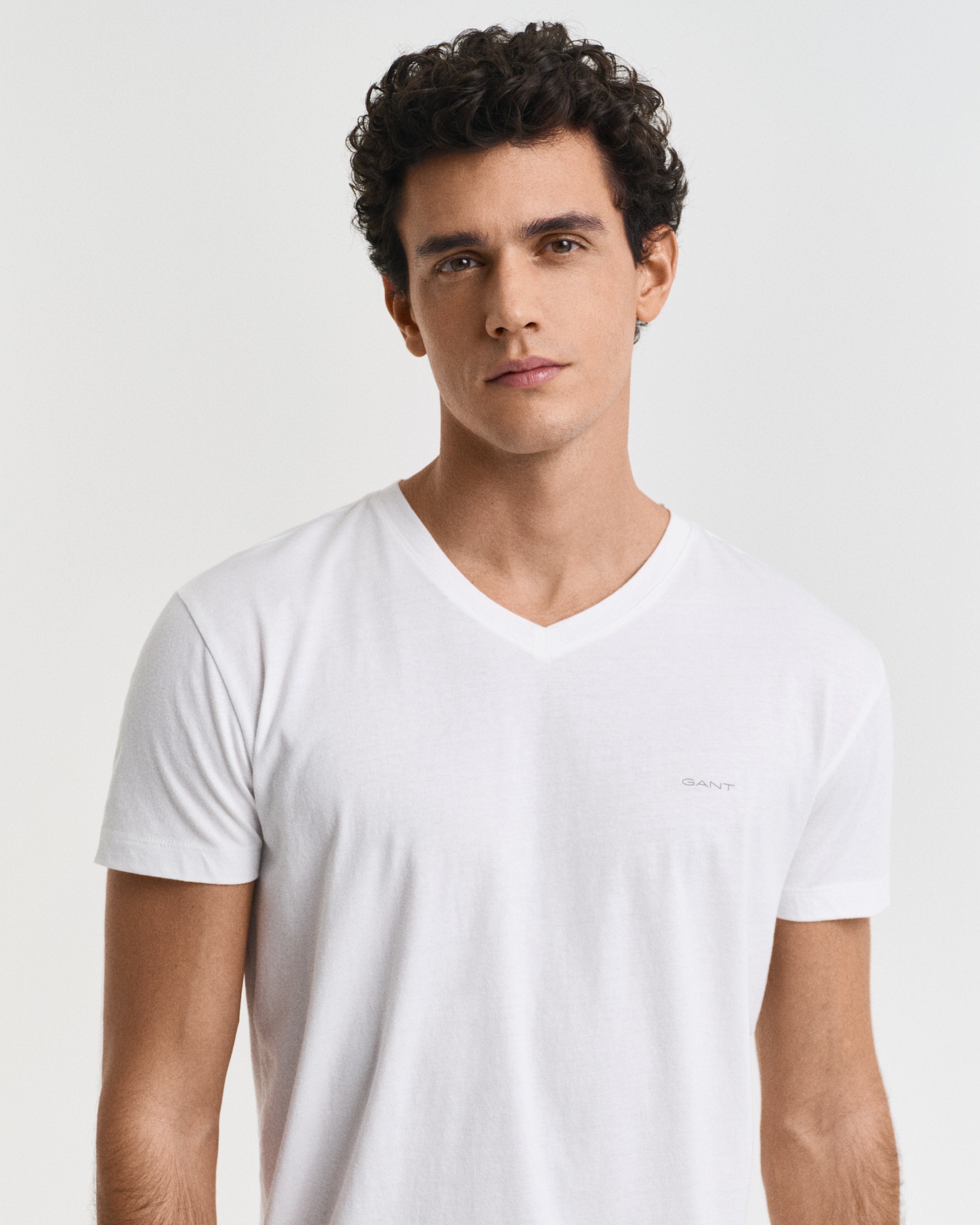 Gant Kurzarmshirt »V-NECK T-SHIRT 2-PACK«, Mit V-Ausschnitt