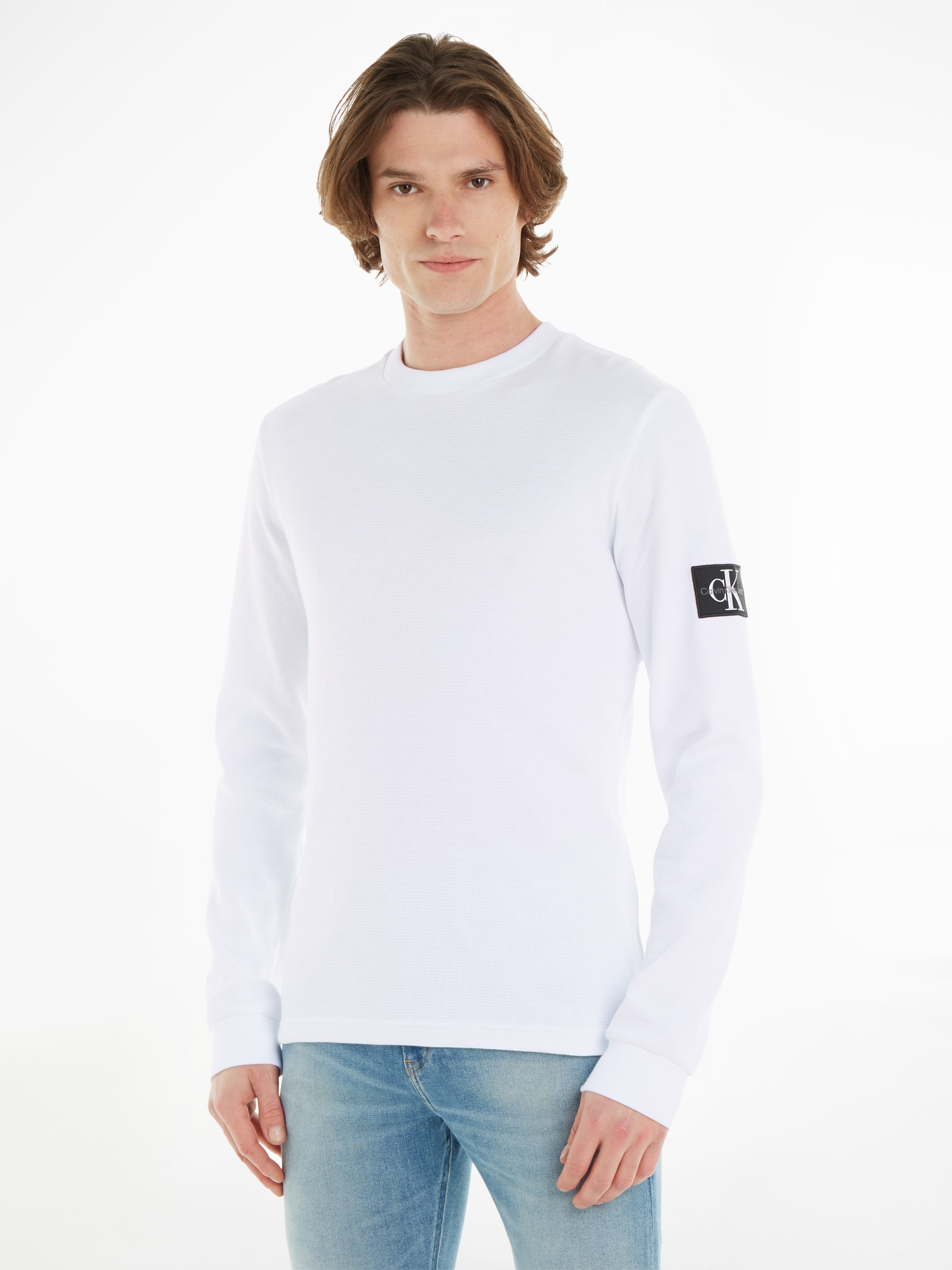 Calvin Klein Jeans Langarmshirt shoppen | online Jelmoli-Versand TEE«, LS WAFFLE mit Logopatch »BADGE