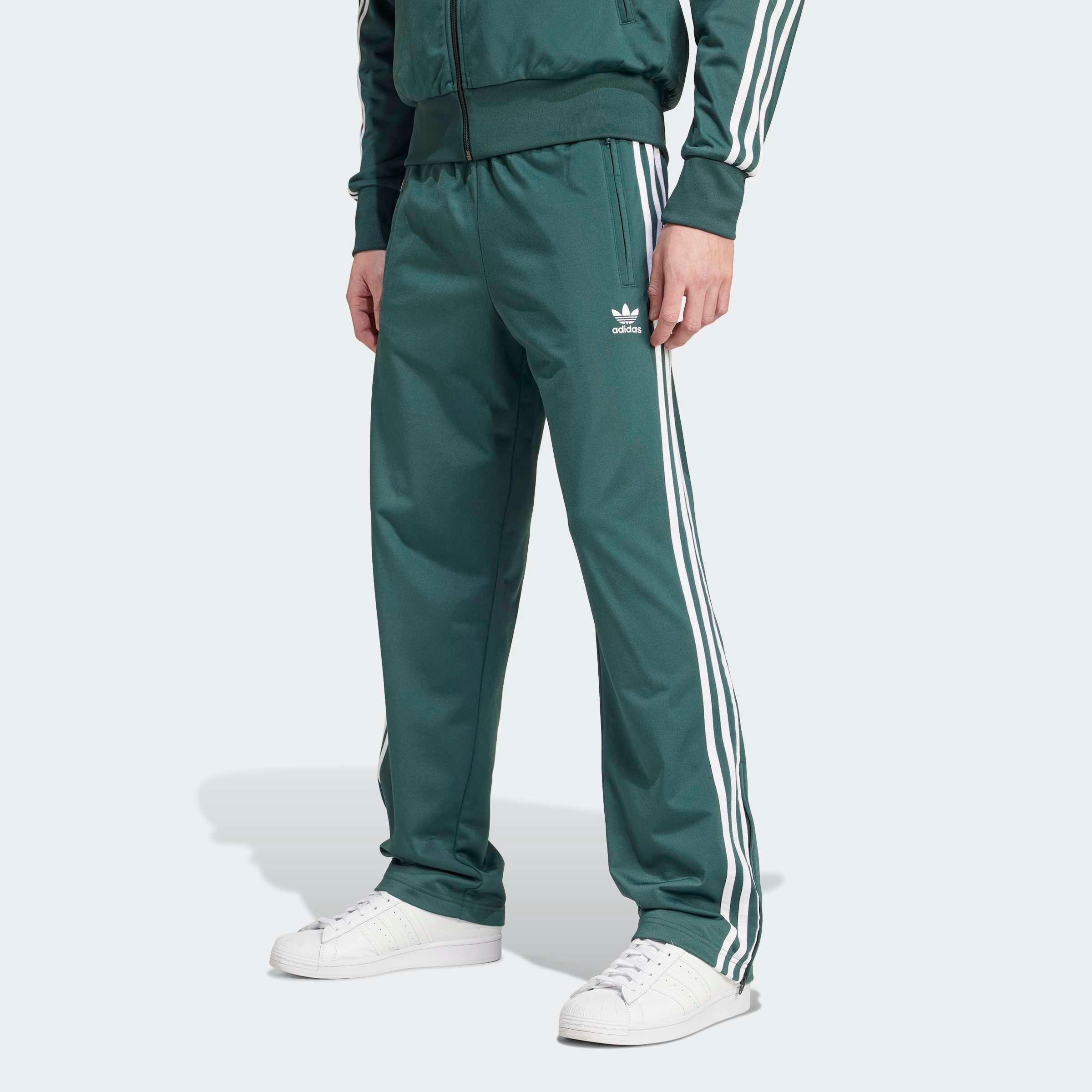 adidas Originals Sporthose »FIREBIRD TP« Trackpant-Design, mit Reissverschlusstaschen, aus Polyester