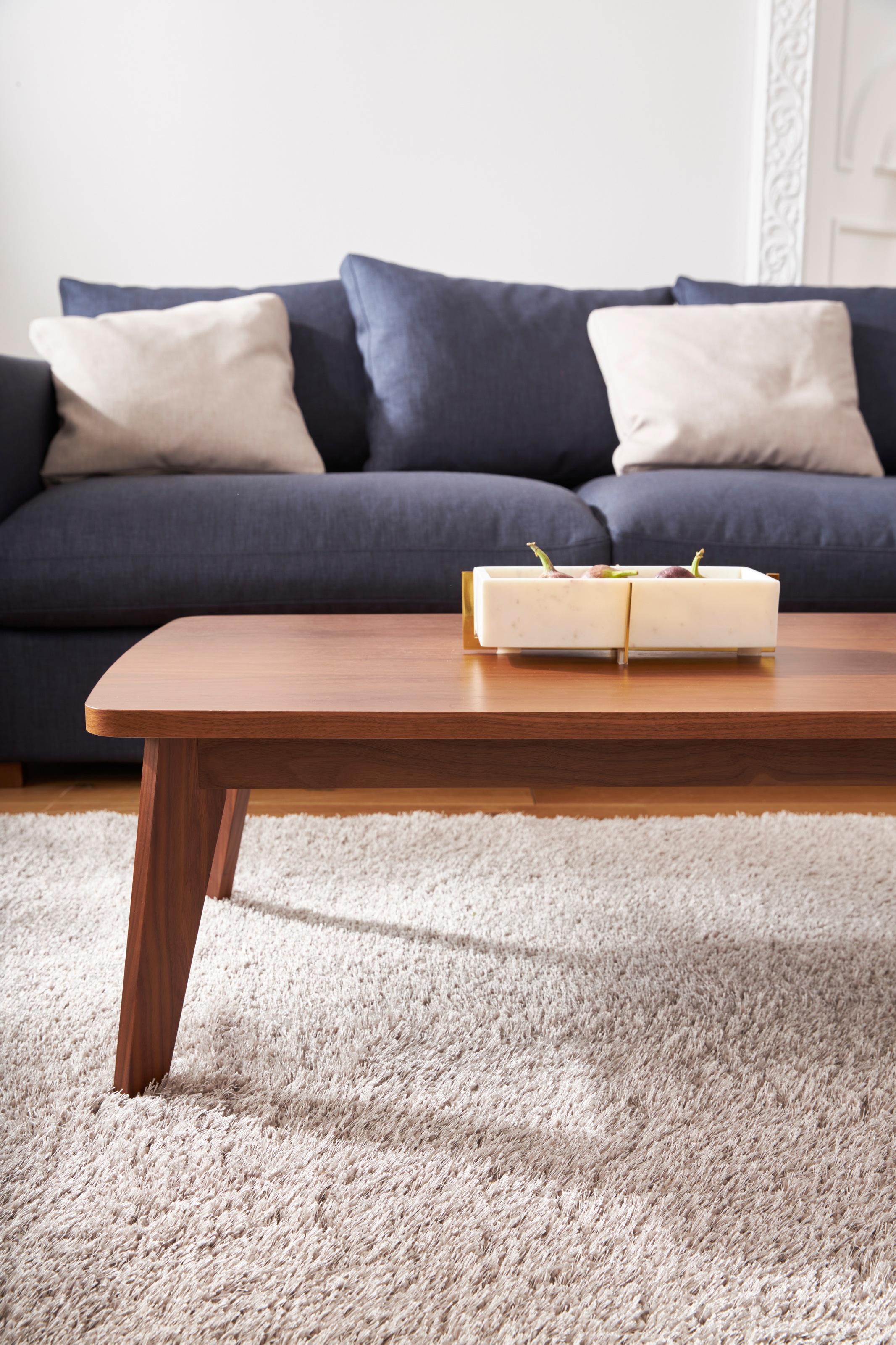 Home affaire Couchtisch »Orlando«, Breite 110 cm, Gestell aus Massivholz, leicht abgerundete Kanten