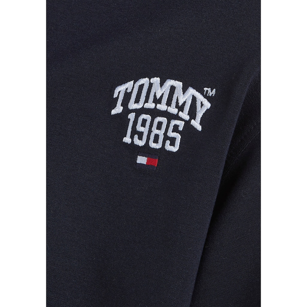 Tommy Hilfiger Sweatshirt »TOMMY VARSITY HALF ZIP«, mit Logodruck auf der Brust