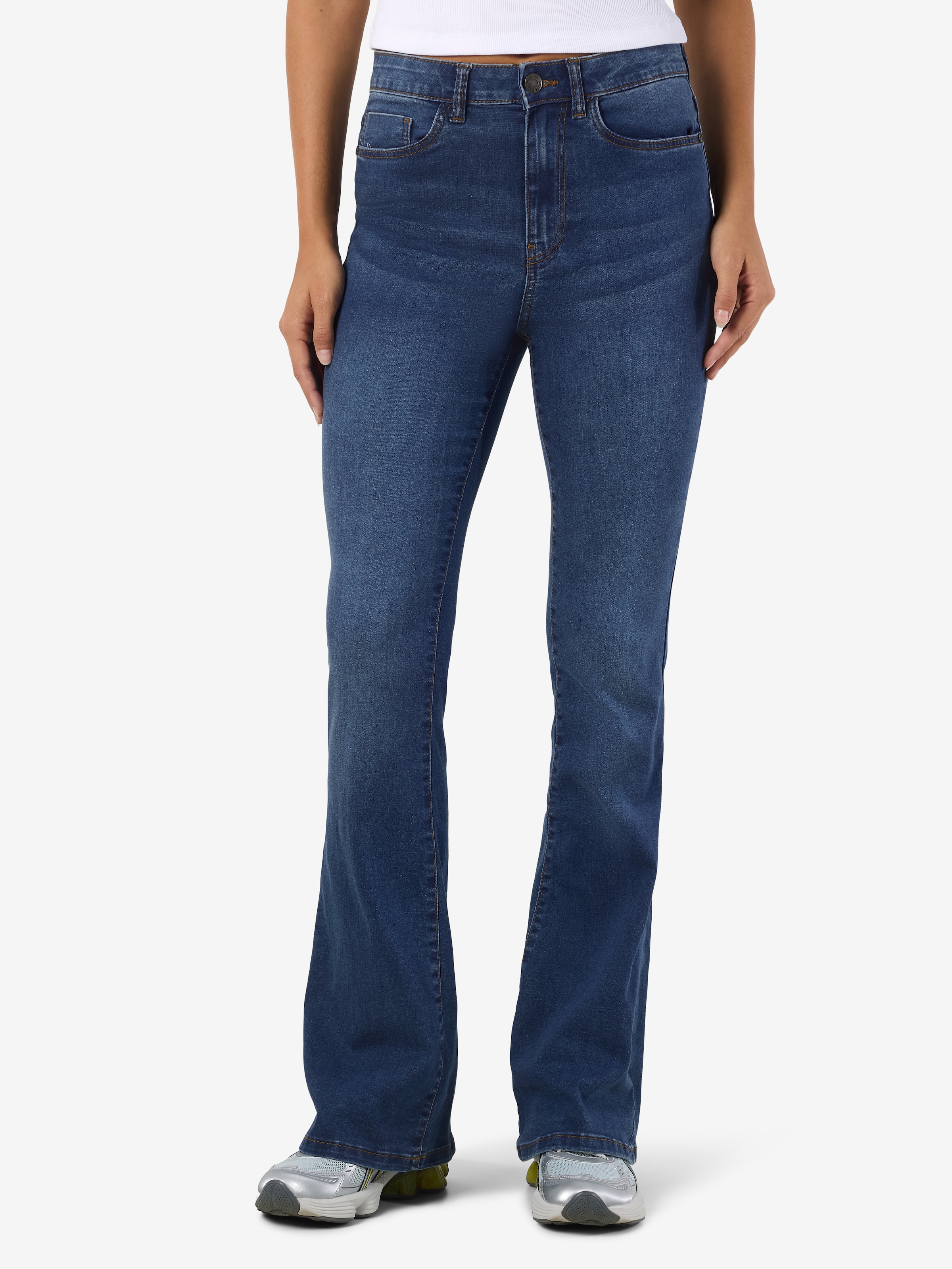 Noisy may High-waist-Jeans »NMSALLIE HW FLARE JEAN VI021MB FWD NOOS«