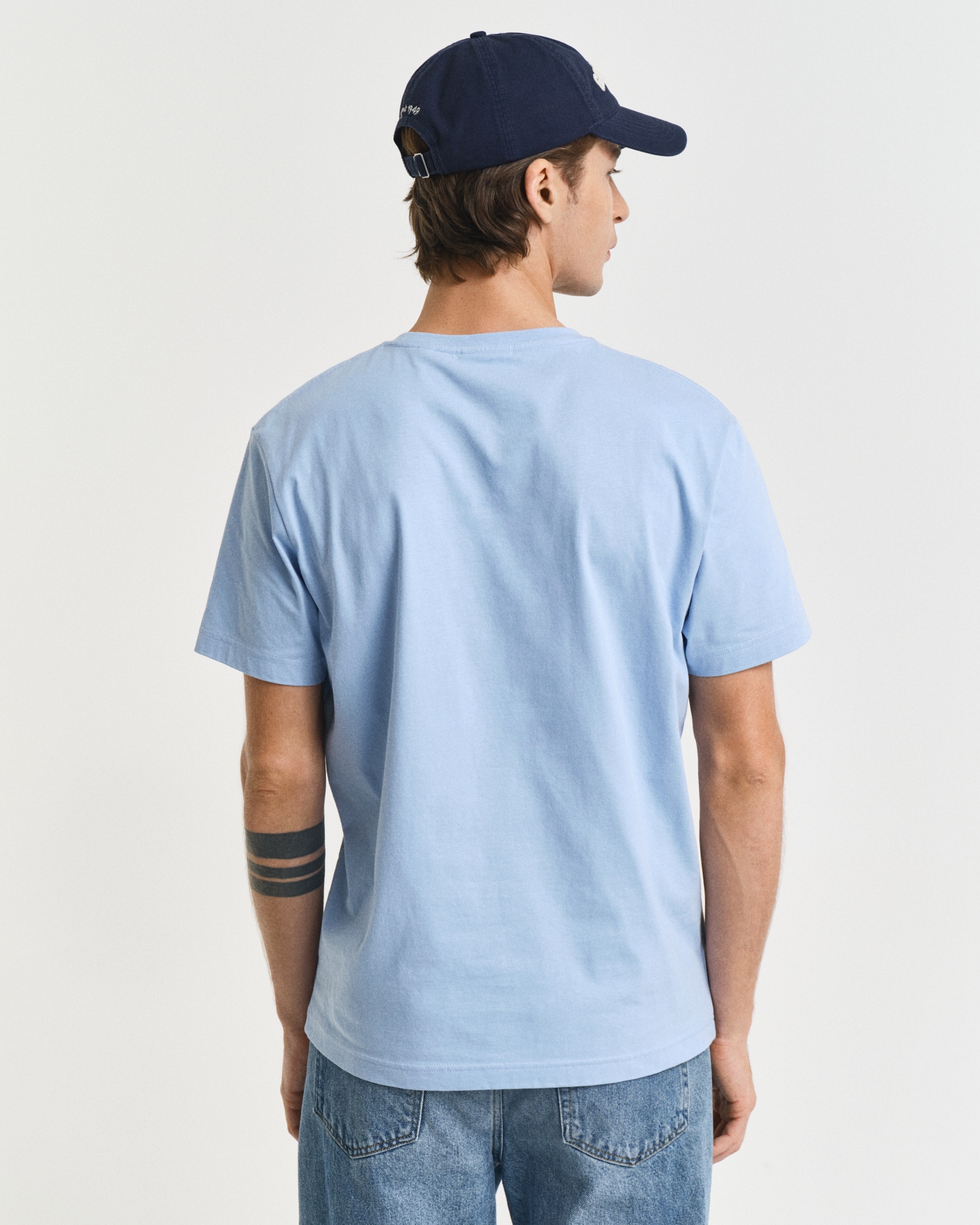 Gant T-Shirt »REG SHIELD SS T-SHIRT«, mit Logostickerei auf der Brust