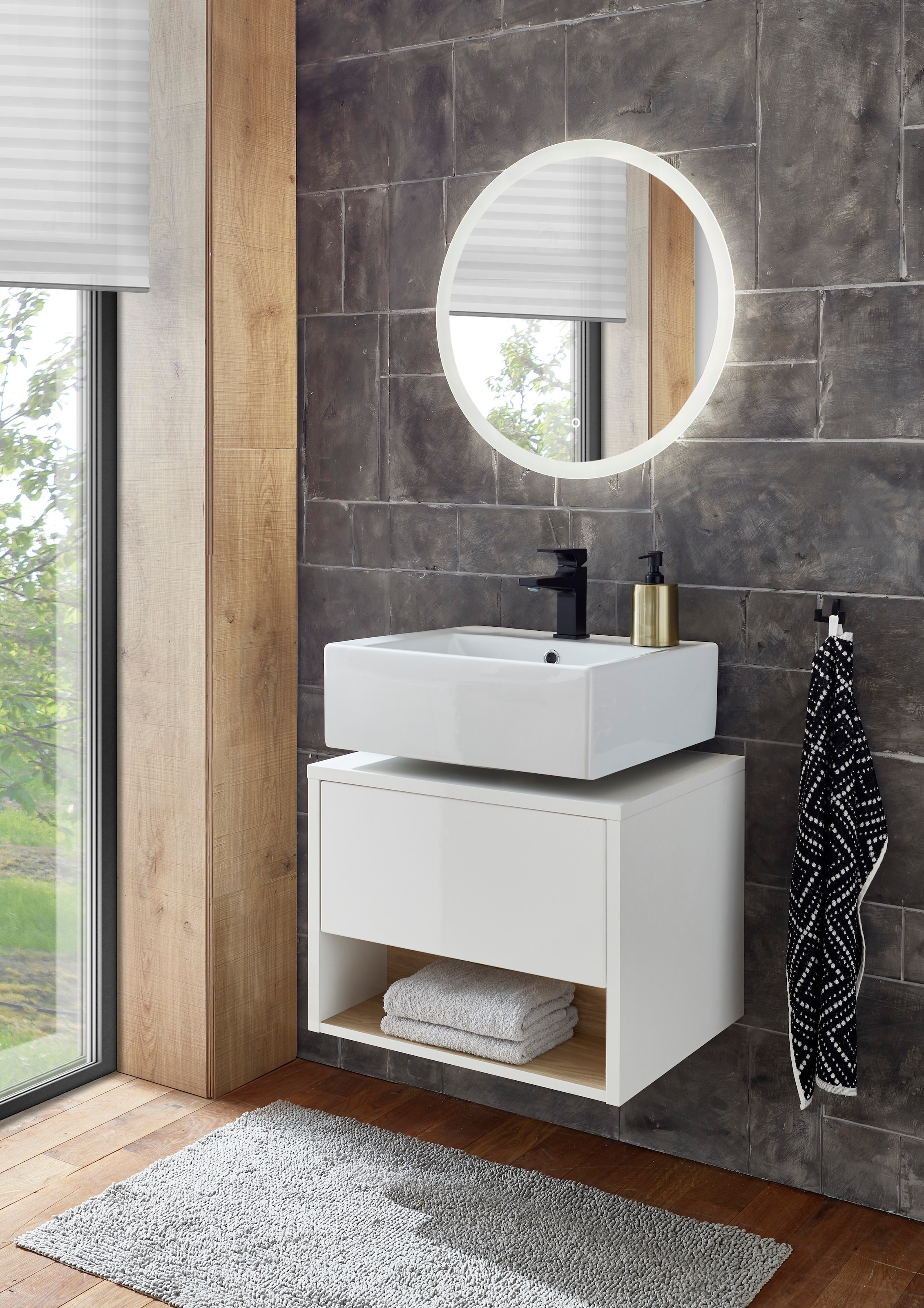 Places of Style Badmöbel-Set »Studio Line, Bad im modernen Design, 2-teiliges Badezimmer«, (2 St.), Unterschrank und Spiegel, in zwei Farben verfügbar, viel Stauraum