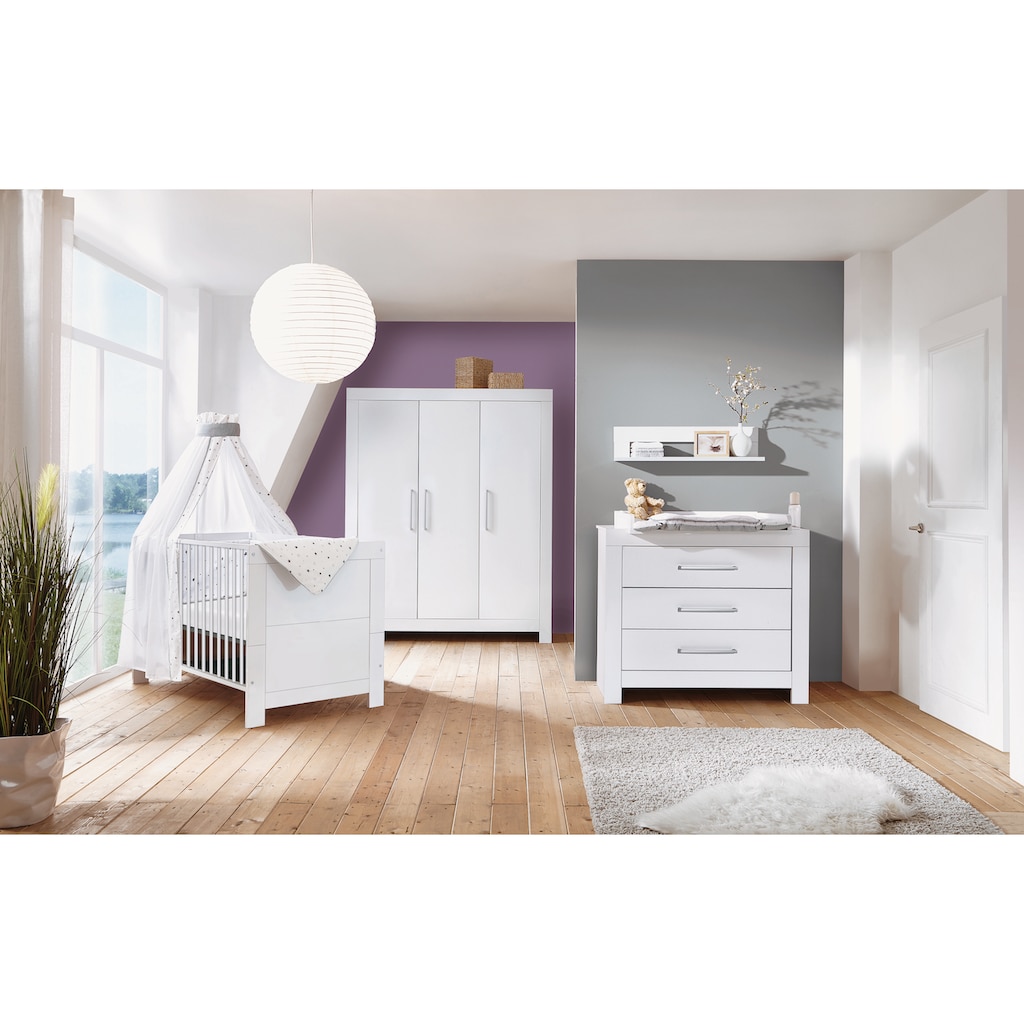 Schardt Babyzimmer-Komplettset »Nordic White«, (Set, 3 St., Kinderbett, Schrank, Wickelkommode), Made in Germany; mit Kinderbett, Schrank und Wickelkommode