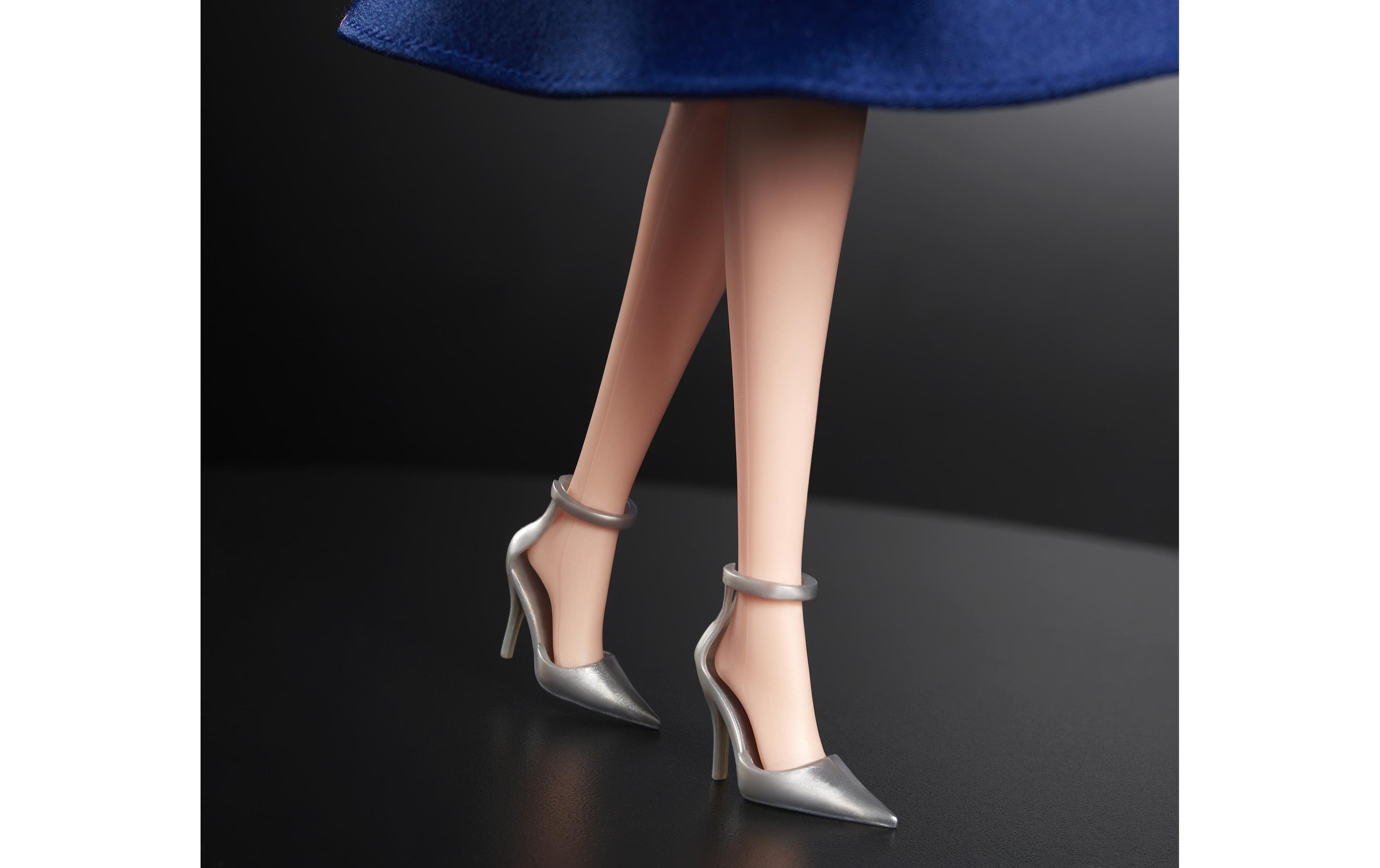 Barbie Anziehpuppe »Signature Tribute Luci«