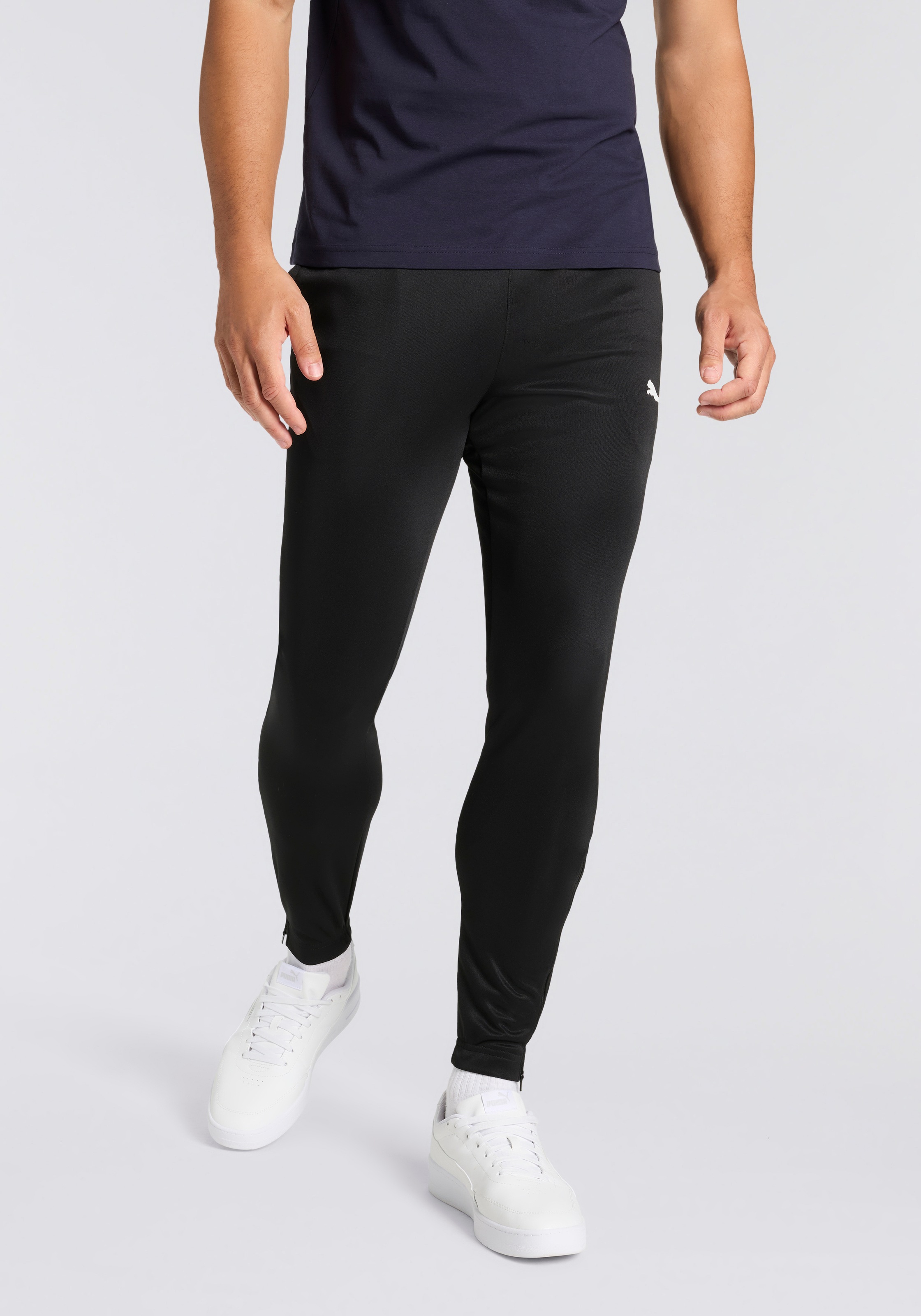 PUMA Trainingshose »TEAMRISE POLY TRAINING PANTS« sportlicher Stil, für Fussball und weitere Aktivitäten, atmungsaktiv