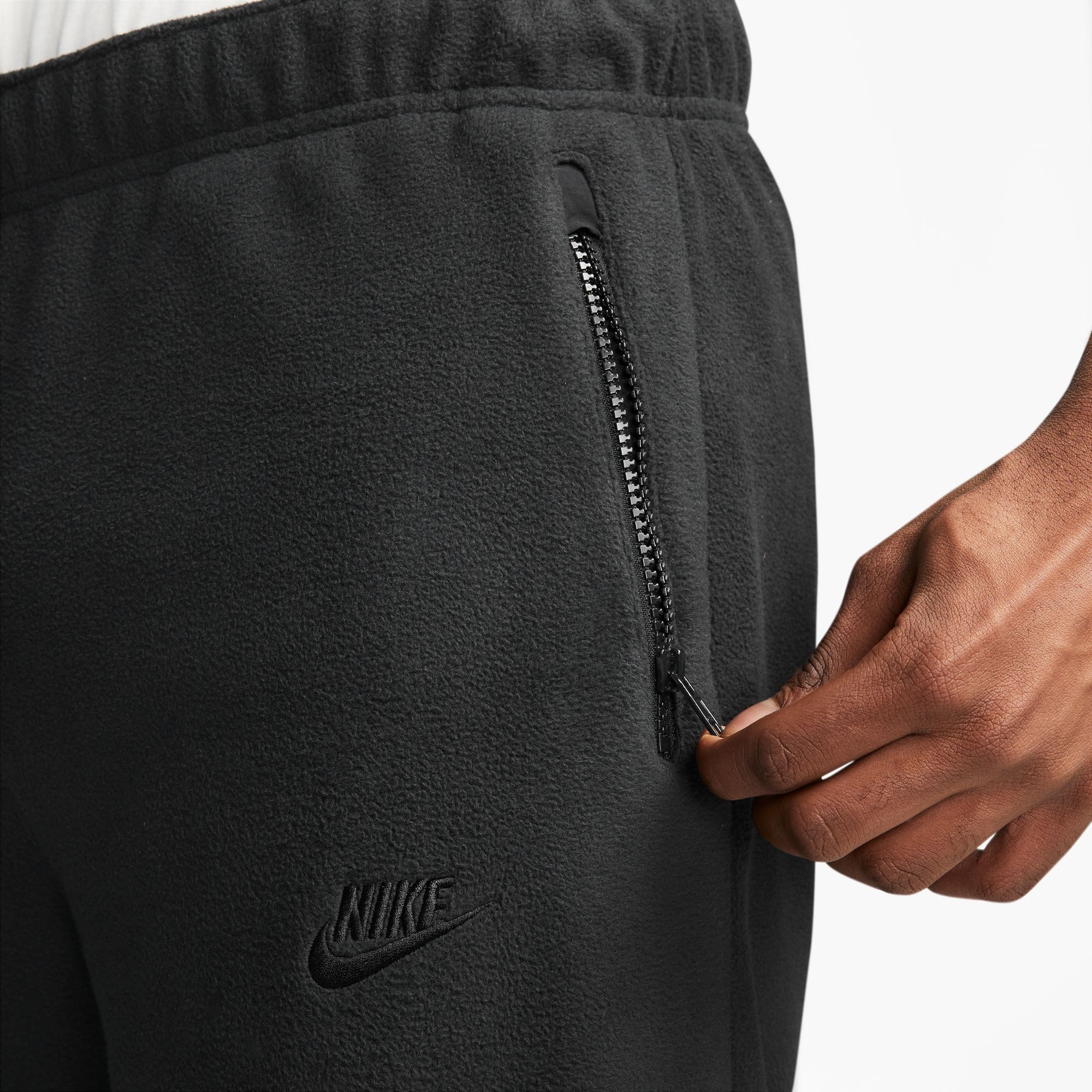 Nike Sportswear Jogginghose »CLUB FLEECE+ MEN'S POLAR FLEECE PANTS«