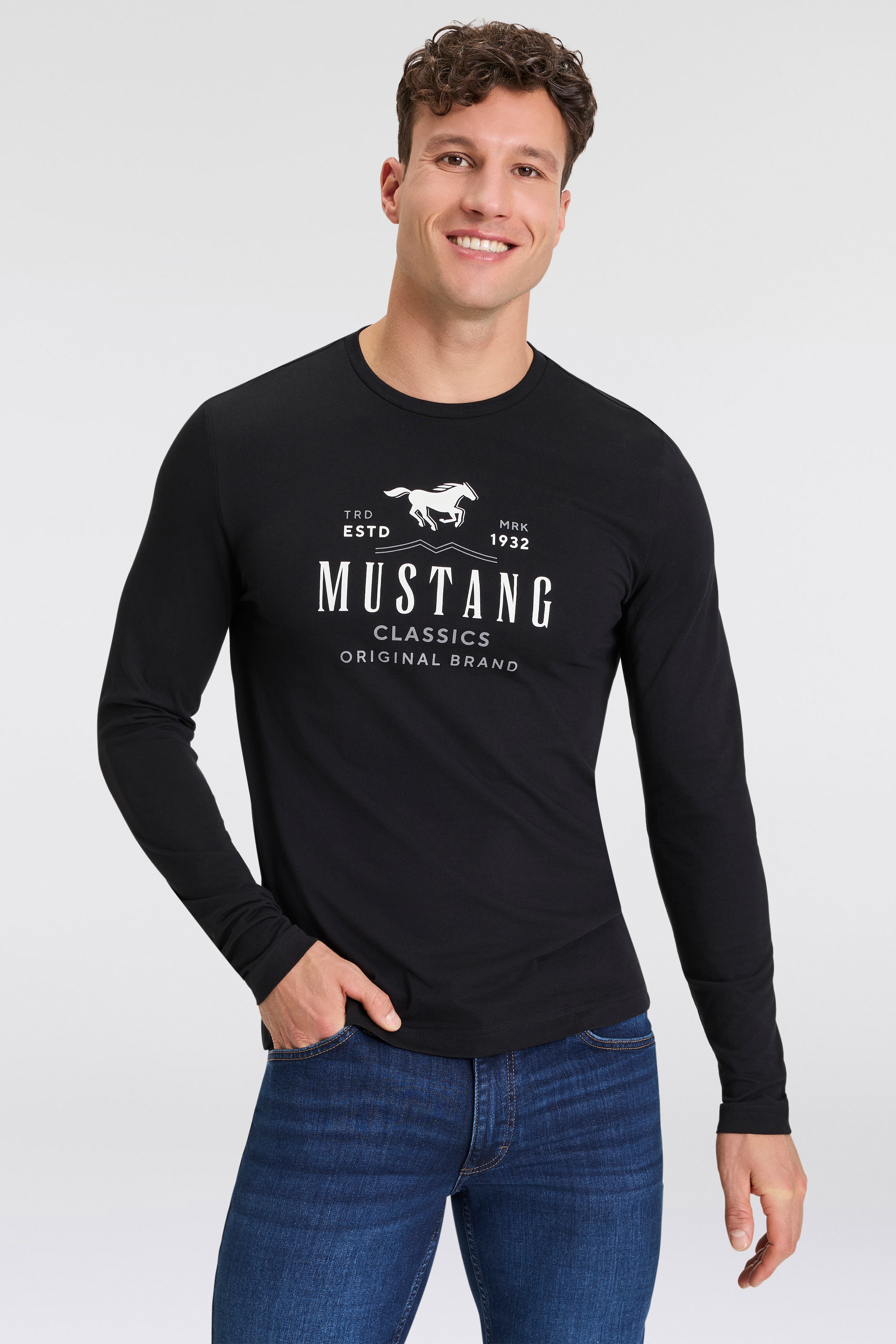 MUSTANG Langarmshirt »Style Adrian«