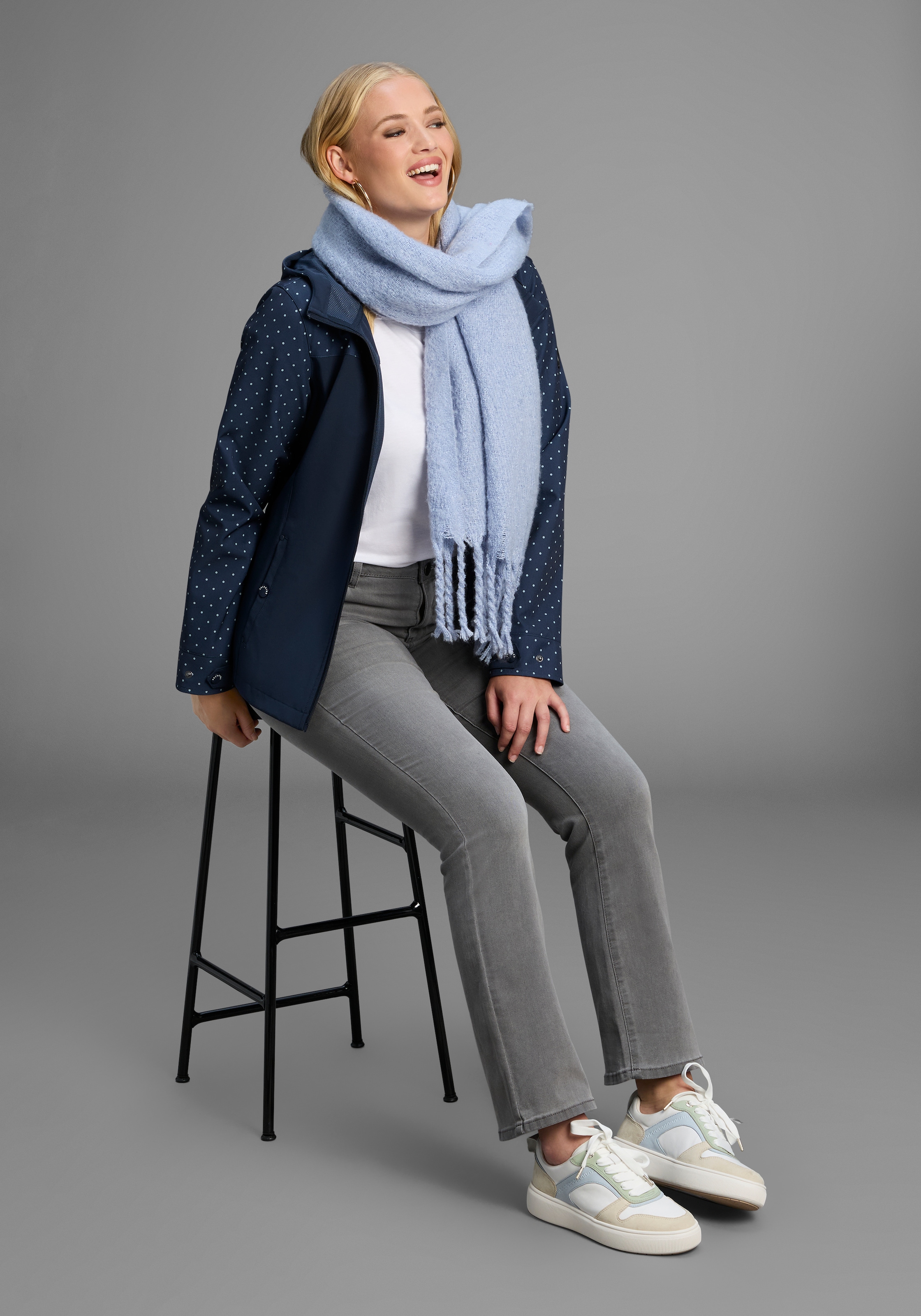 Polarino Softshelljacke, mit Kapuze, für den Übergang