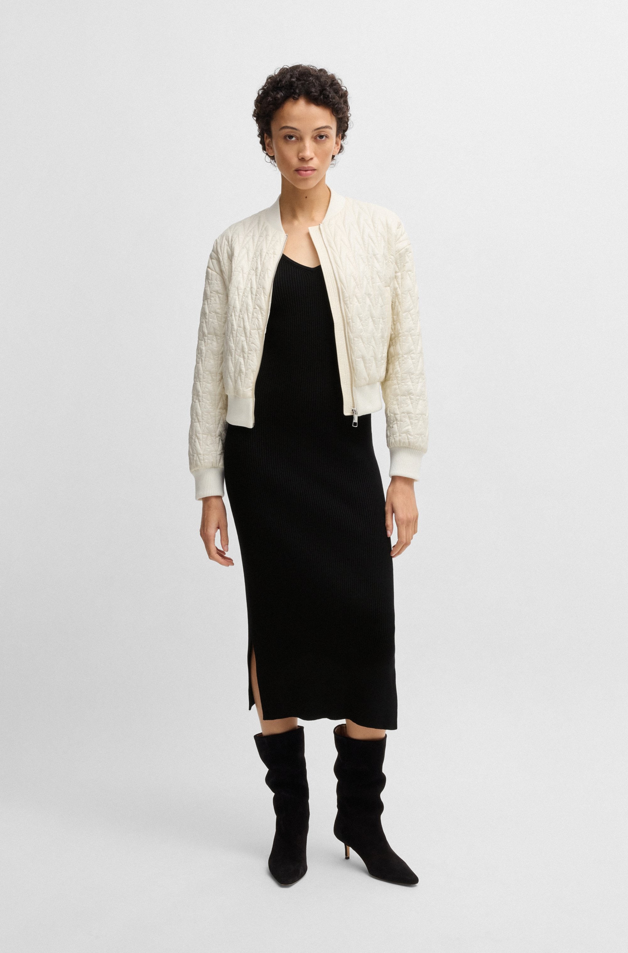 BOSS ORANGE Strickkleid »Fargheritina Premium Damenmode«, mit Charm mit BOSS Logo