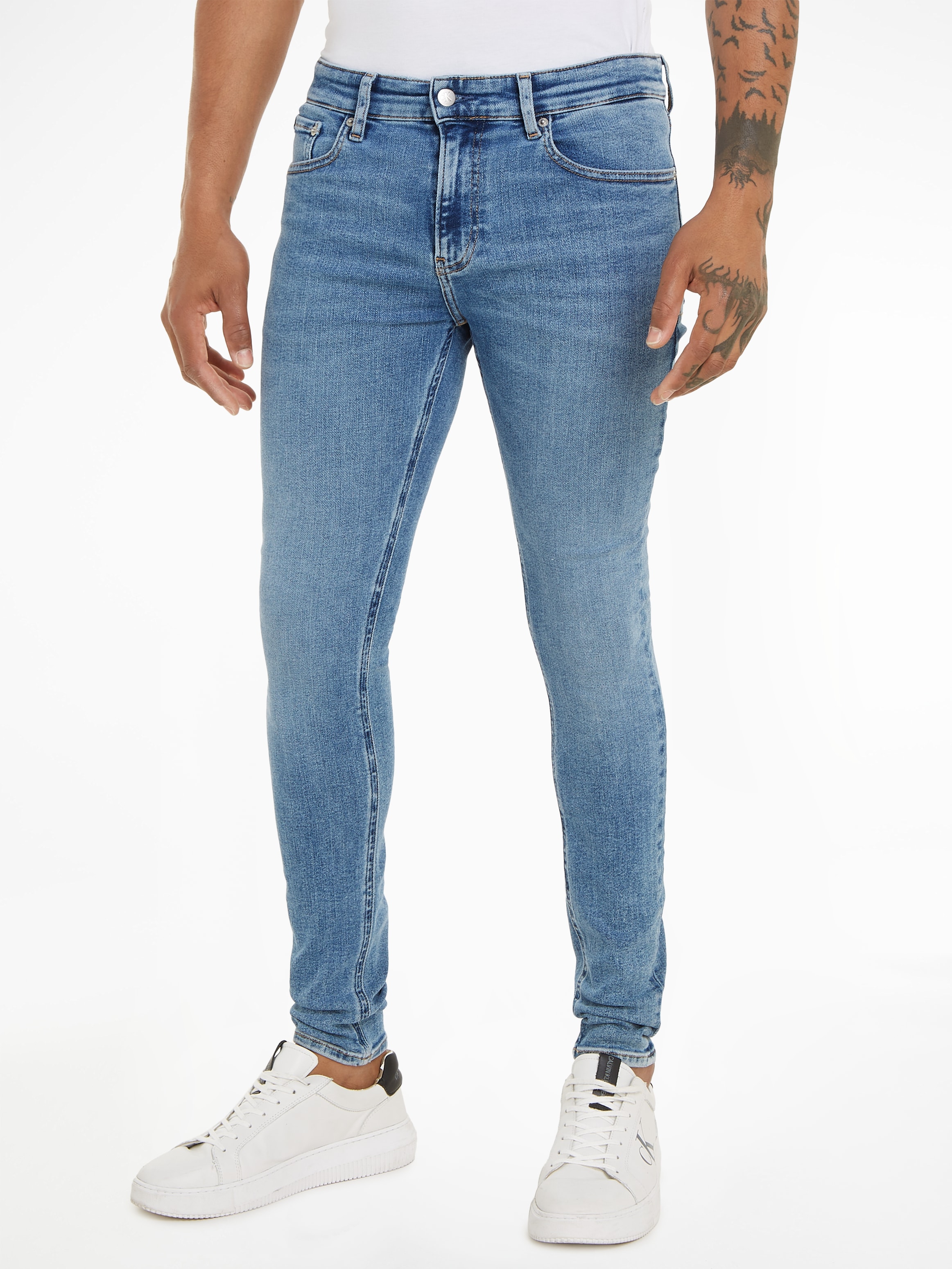 Skinny-fit-Jeans »SUPER SKINNY«, in klassischer 5-Pocket-Form