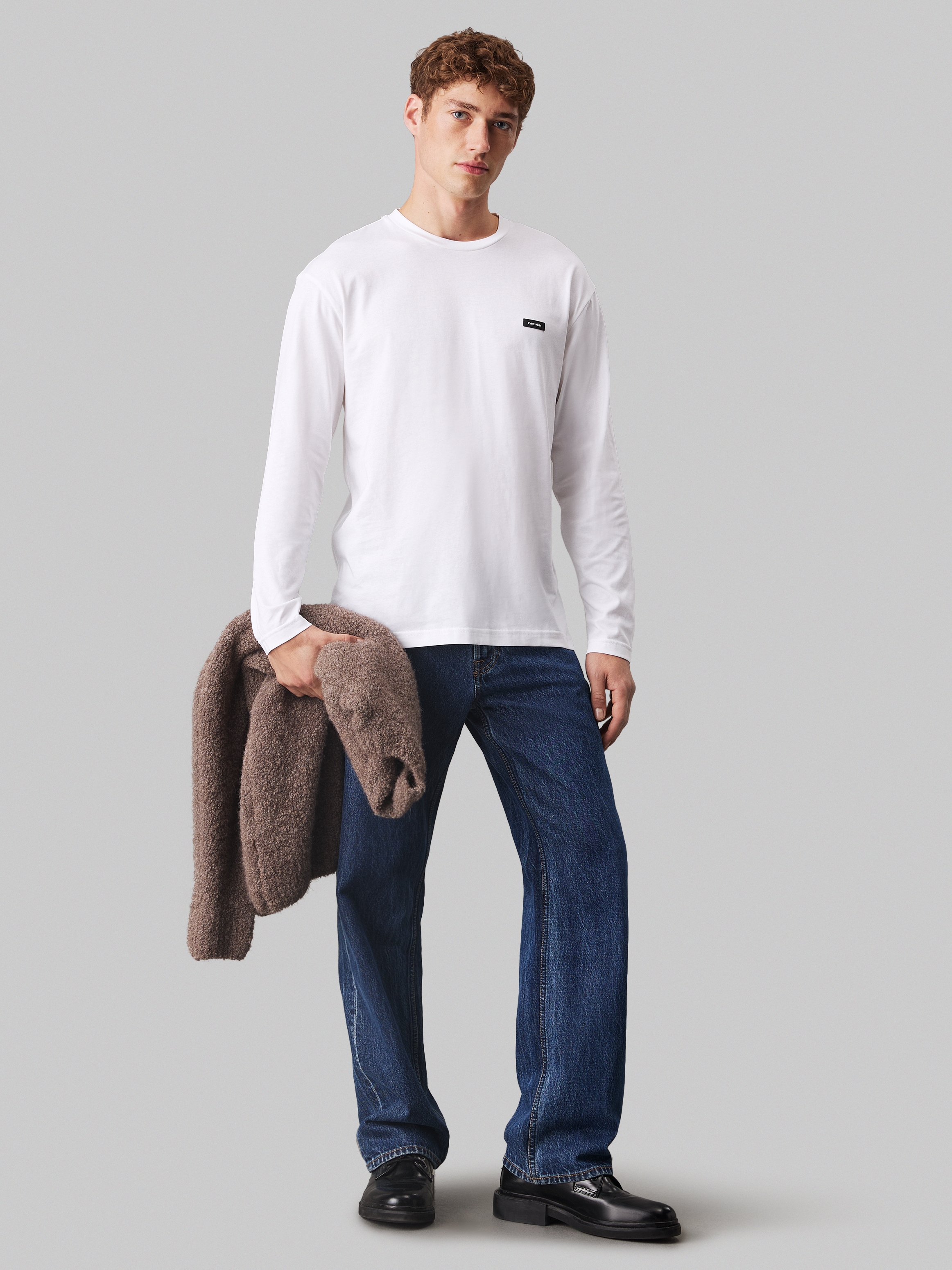 Calvin Klein Langarmshirt »COTTON COMFORT LS T-SHIRT«, mit Logopatch