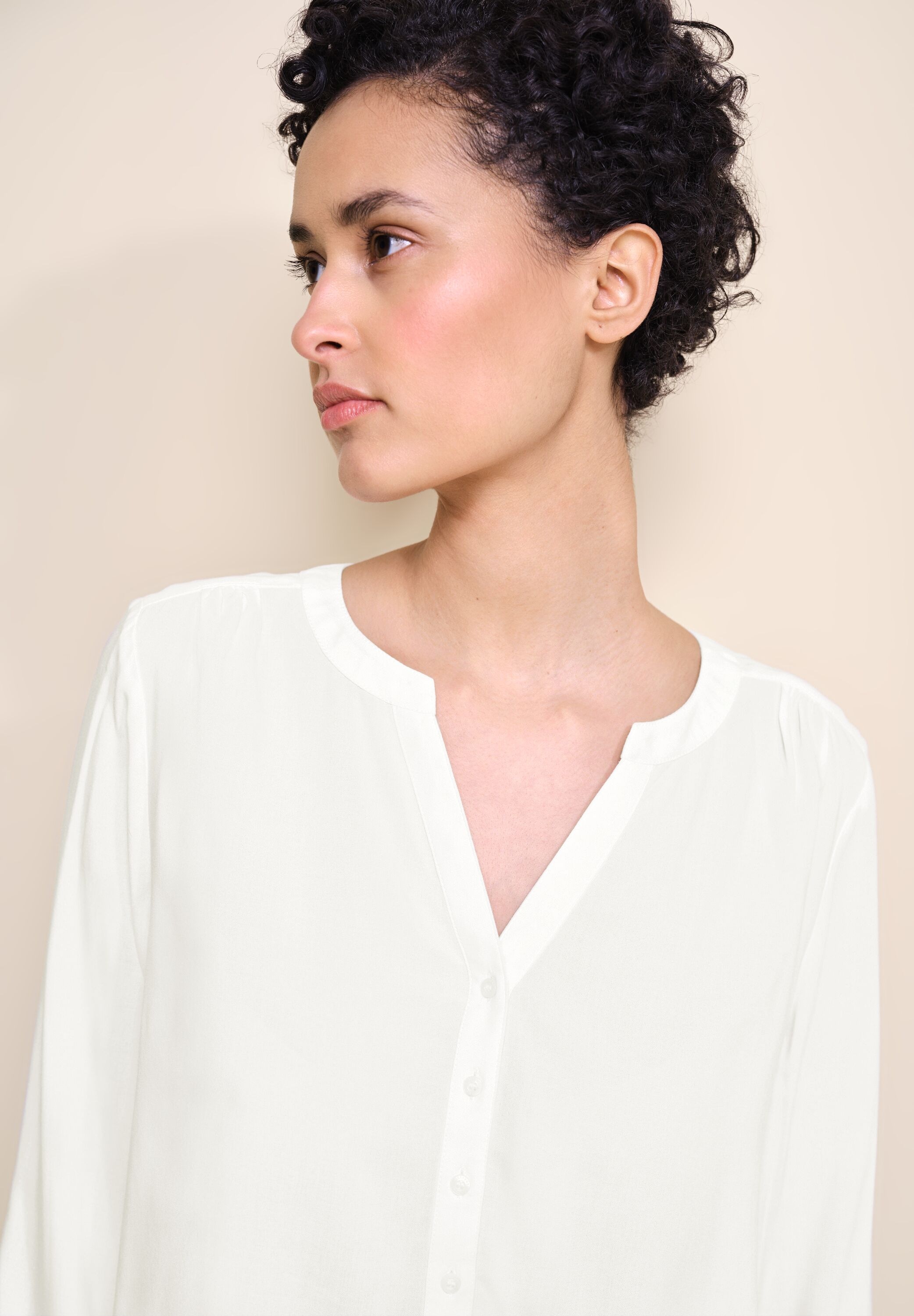 STREET ONE Shirtbluse »Style Bamika«, mit Seitenschlitzen