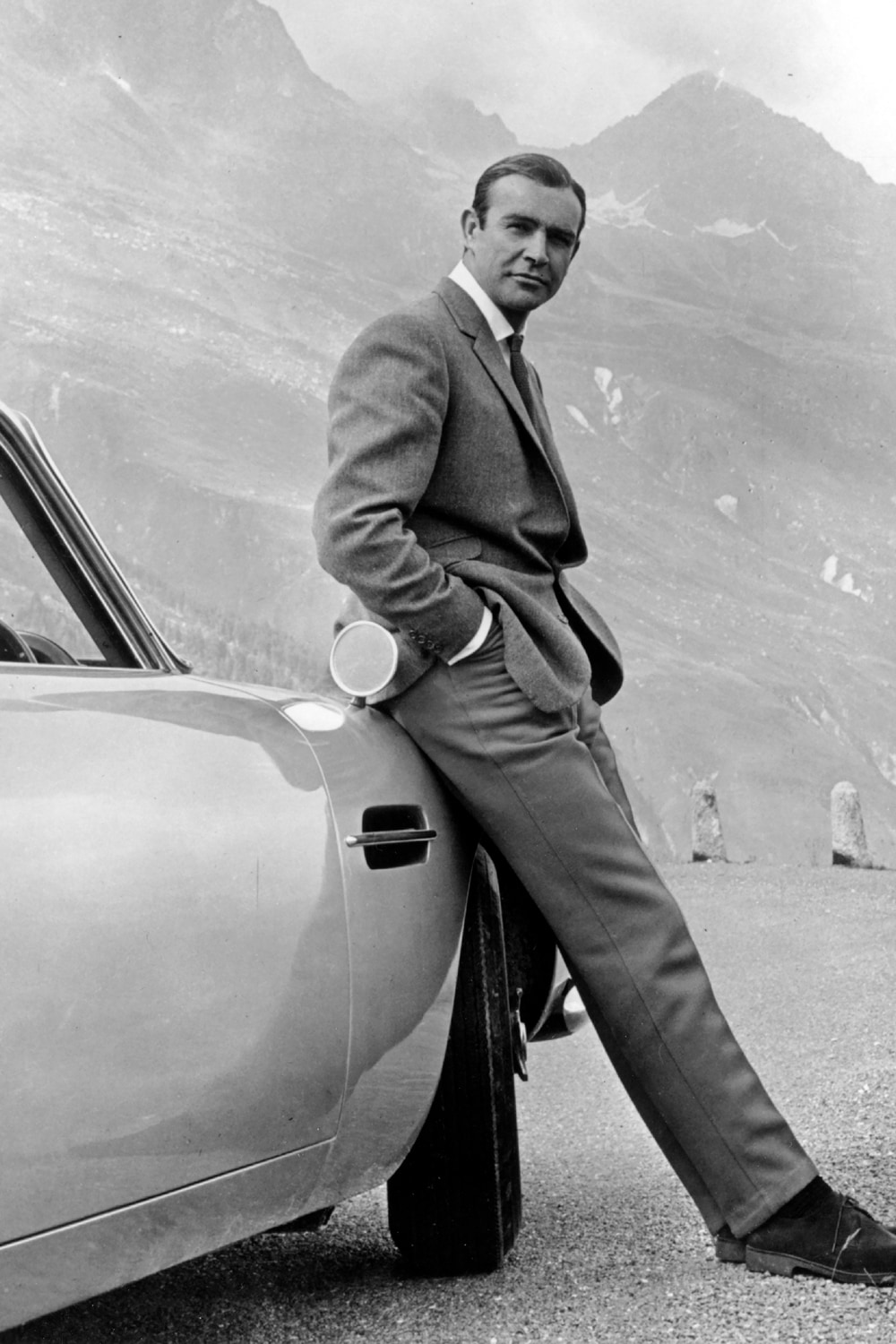 queence Acrylglasbild »Sean Connery«, Schwarz-Weiss-Mann-Stars-Auto-Foto-Film-Filmfiguren-Filmszene, Fine Art-Print in Galeriequalität