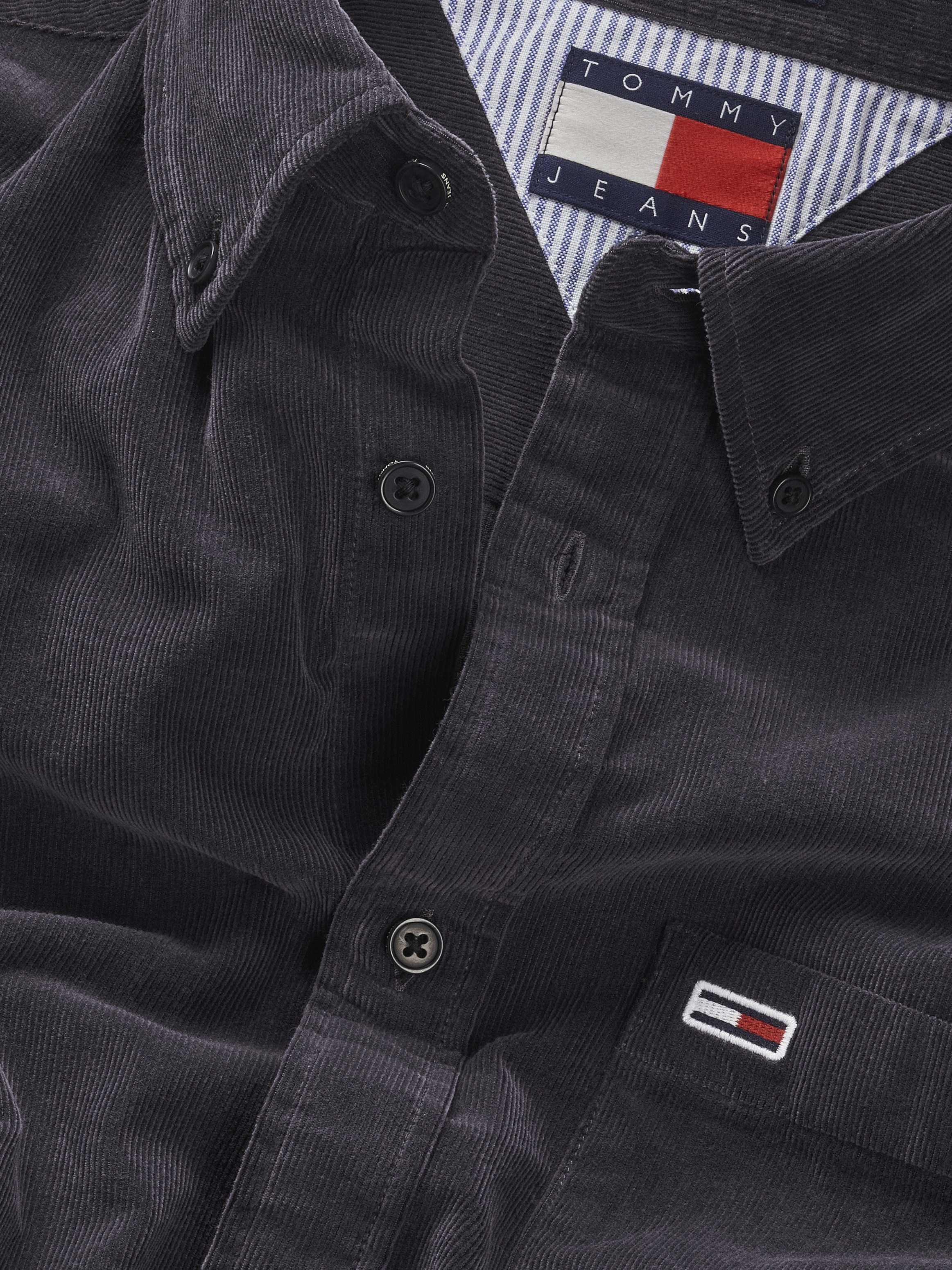 Tommy Jeans Hemdjacke »TJM ENTRY CORD SHIRT EXT«, mit Brusttasche und Logostickerei