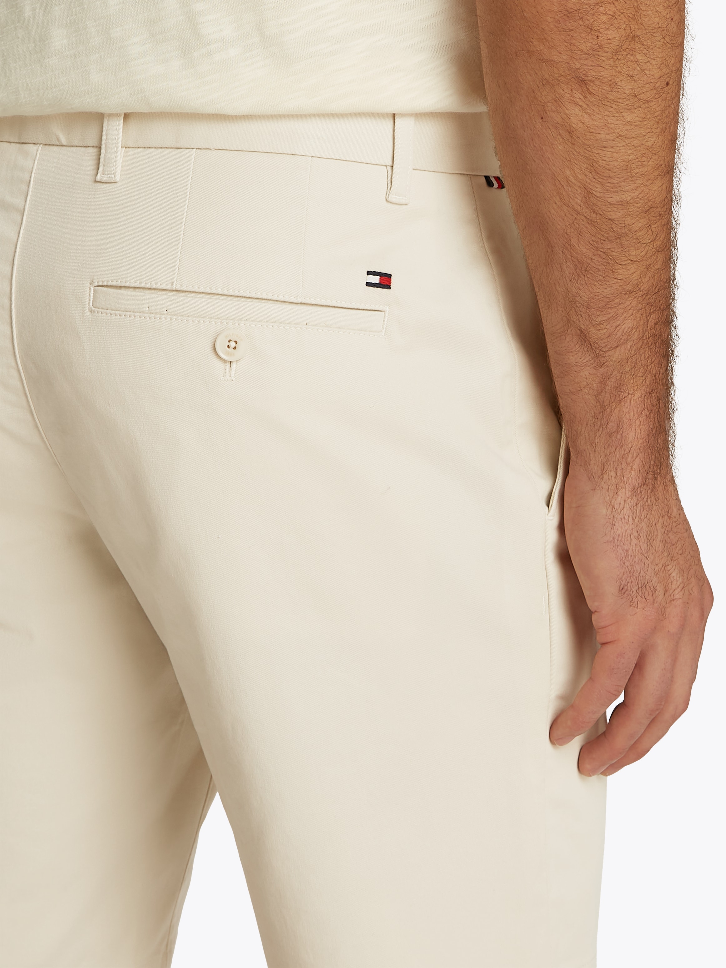 Tommy Hilfiger Chinoshorts »BROOKLYN SHORT 1985«, in klassischem Design