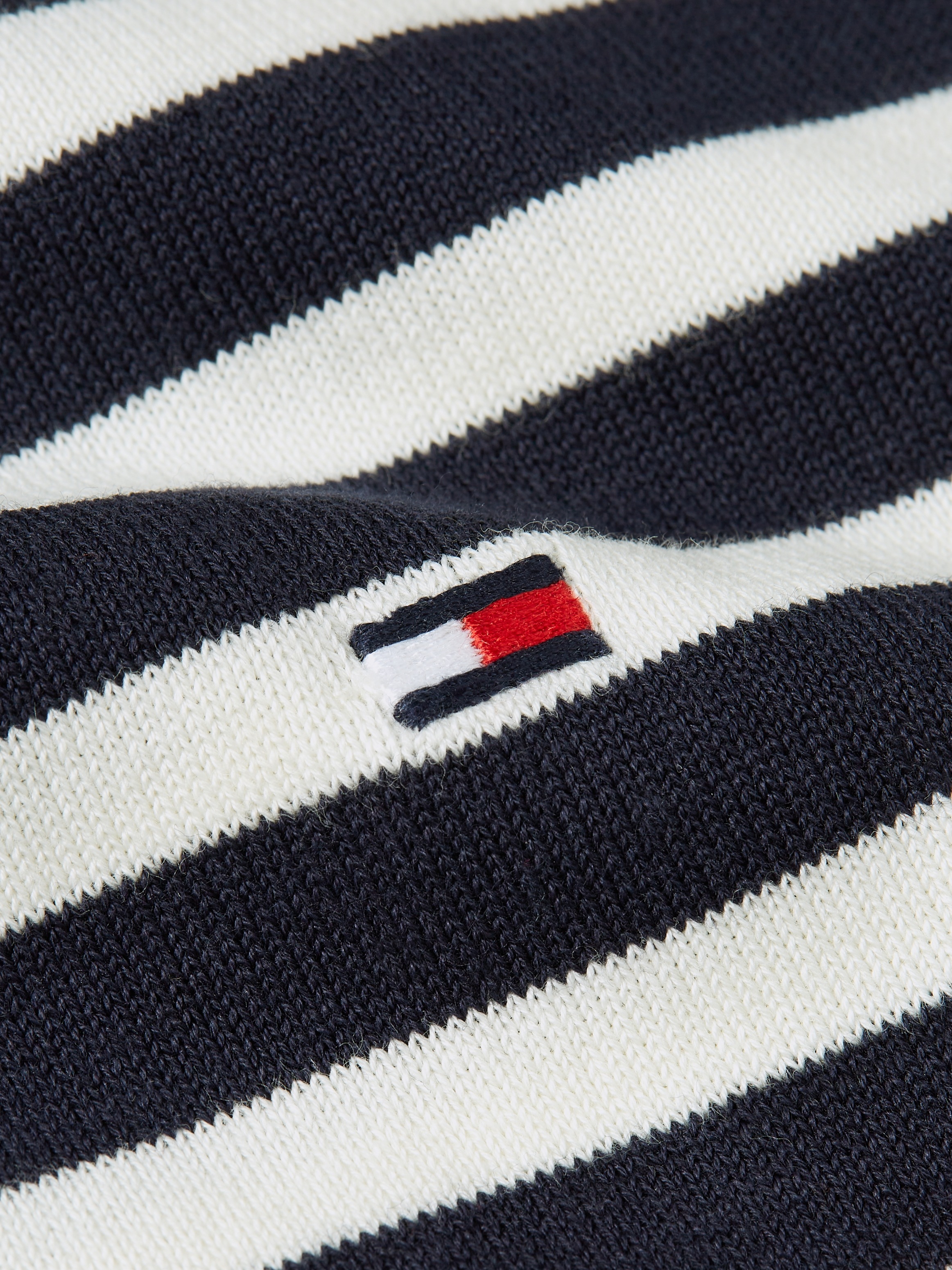 Tommy Hilfiger Rundhalspullover »1985 CREW NECK SWEATER«, von der Kollektion aus 1985 inspiriert