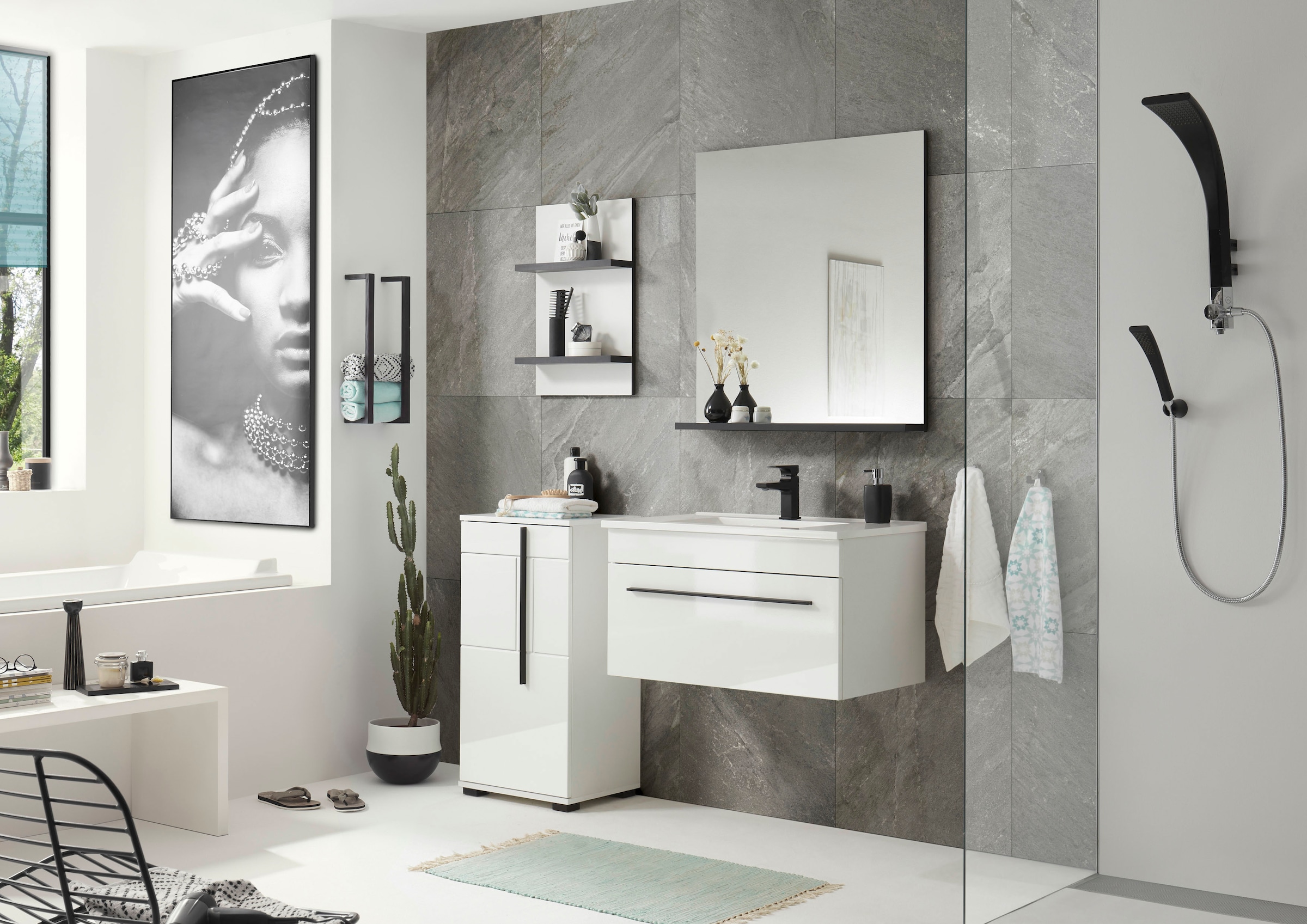 INOSIGN Unterschrank »Cantara, Badschrank in Hochglanz Weiss, Schrank im modernen Design«, mit schwarzen Griffen, ausreichend Stauraum