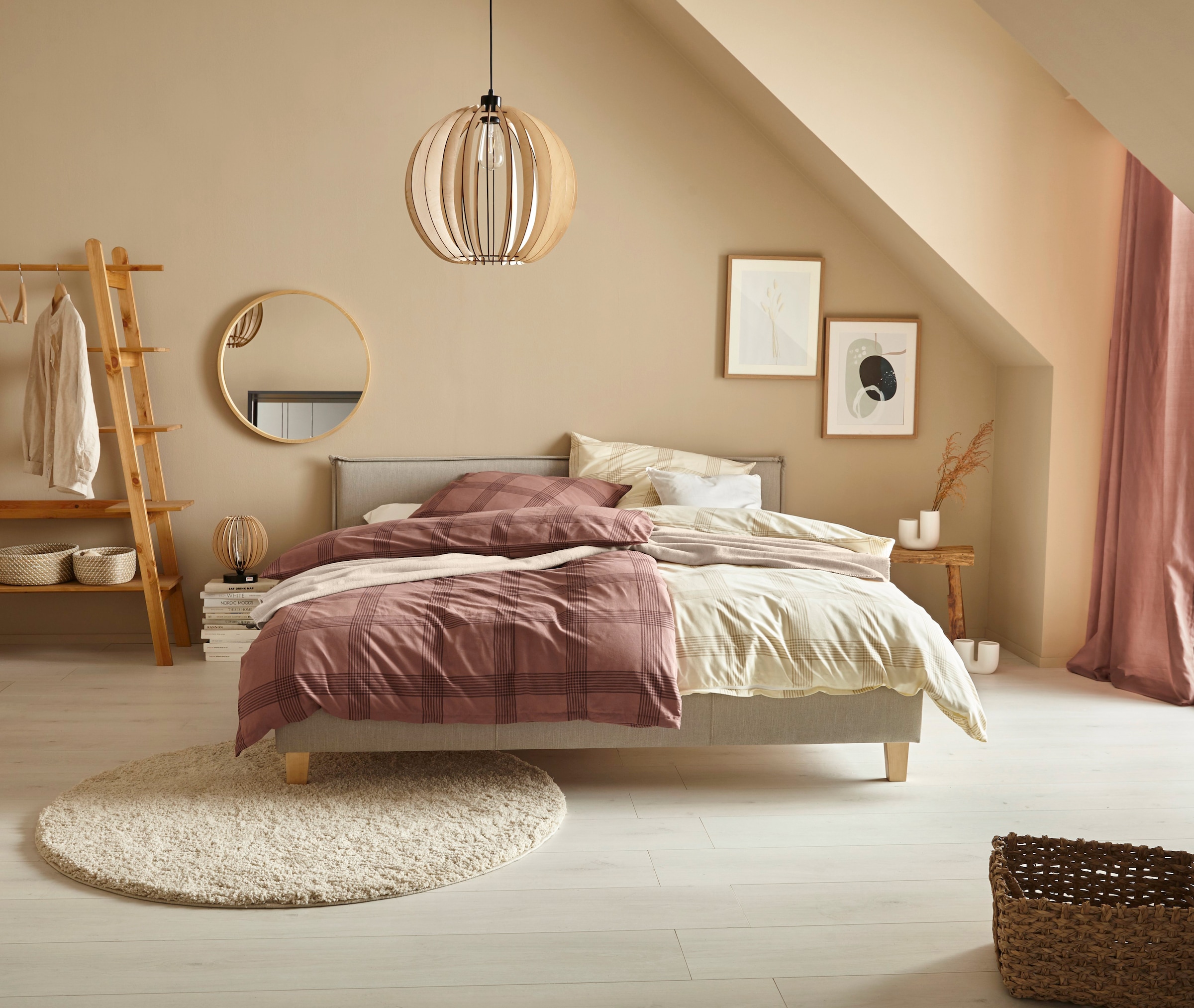 GOODproduct Polsterbett »Heddi«, in 5 Breiten: von 90cm-200cm, Biese am Kopfteil, Strukturstoff