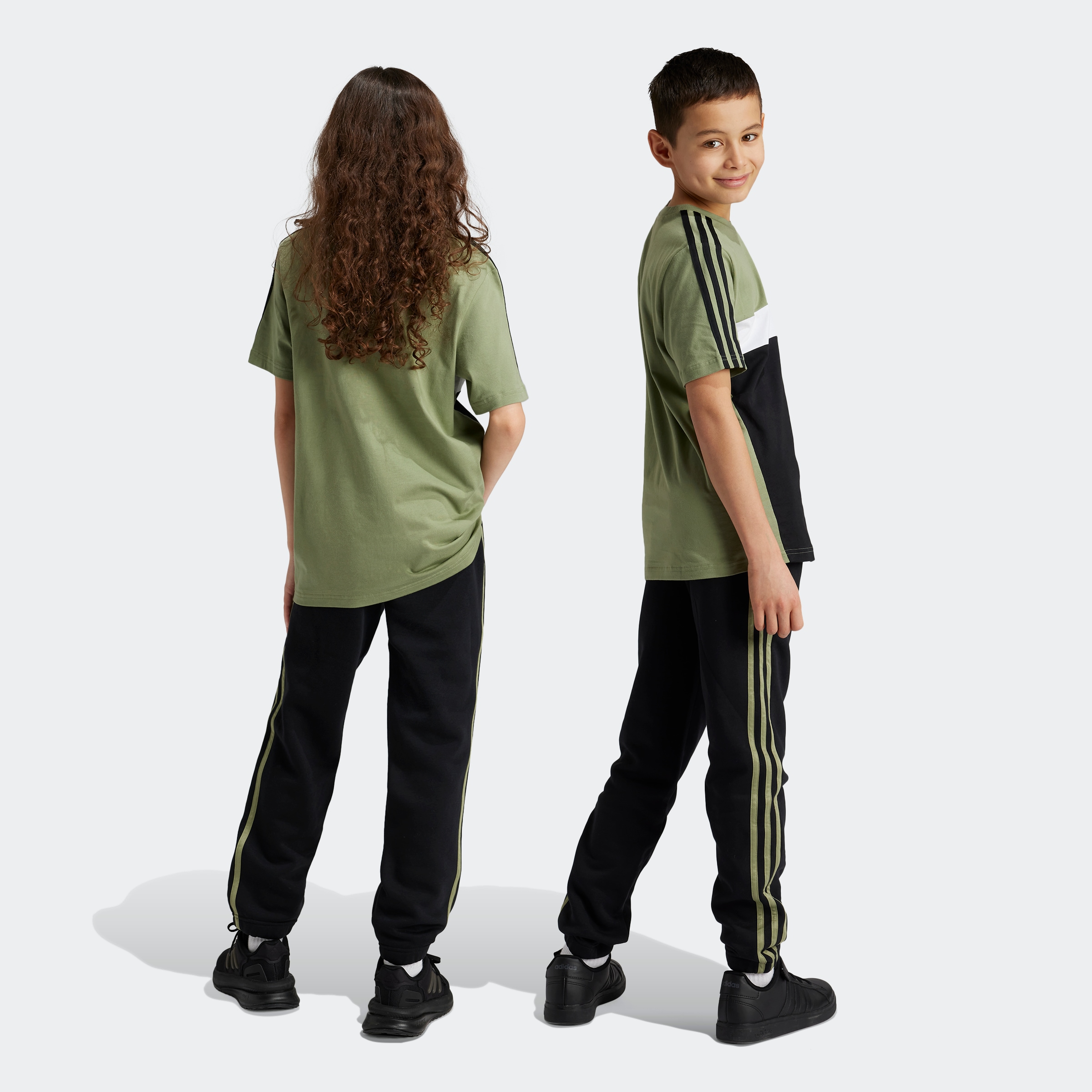 adidas Sportswear Sporthose »ESSENTIALS 3STREIFEN FLEECEHOSE«, (1 tlg.)