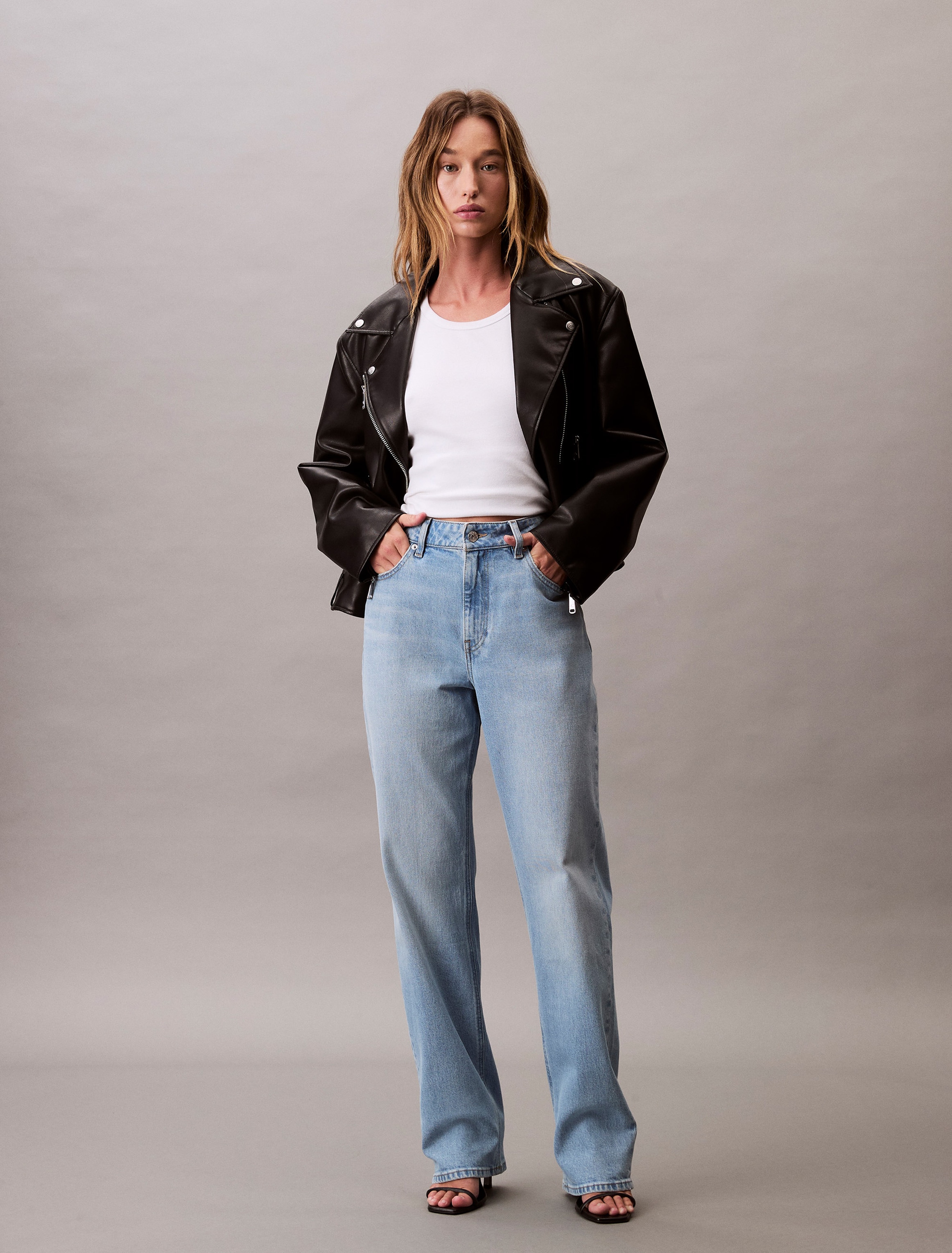 Calvin Klein Jeans Skinny-fit-Jeans »HIGH RISE STRAIGHT LT CAPE« Mit Gürtelschlaufen