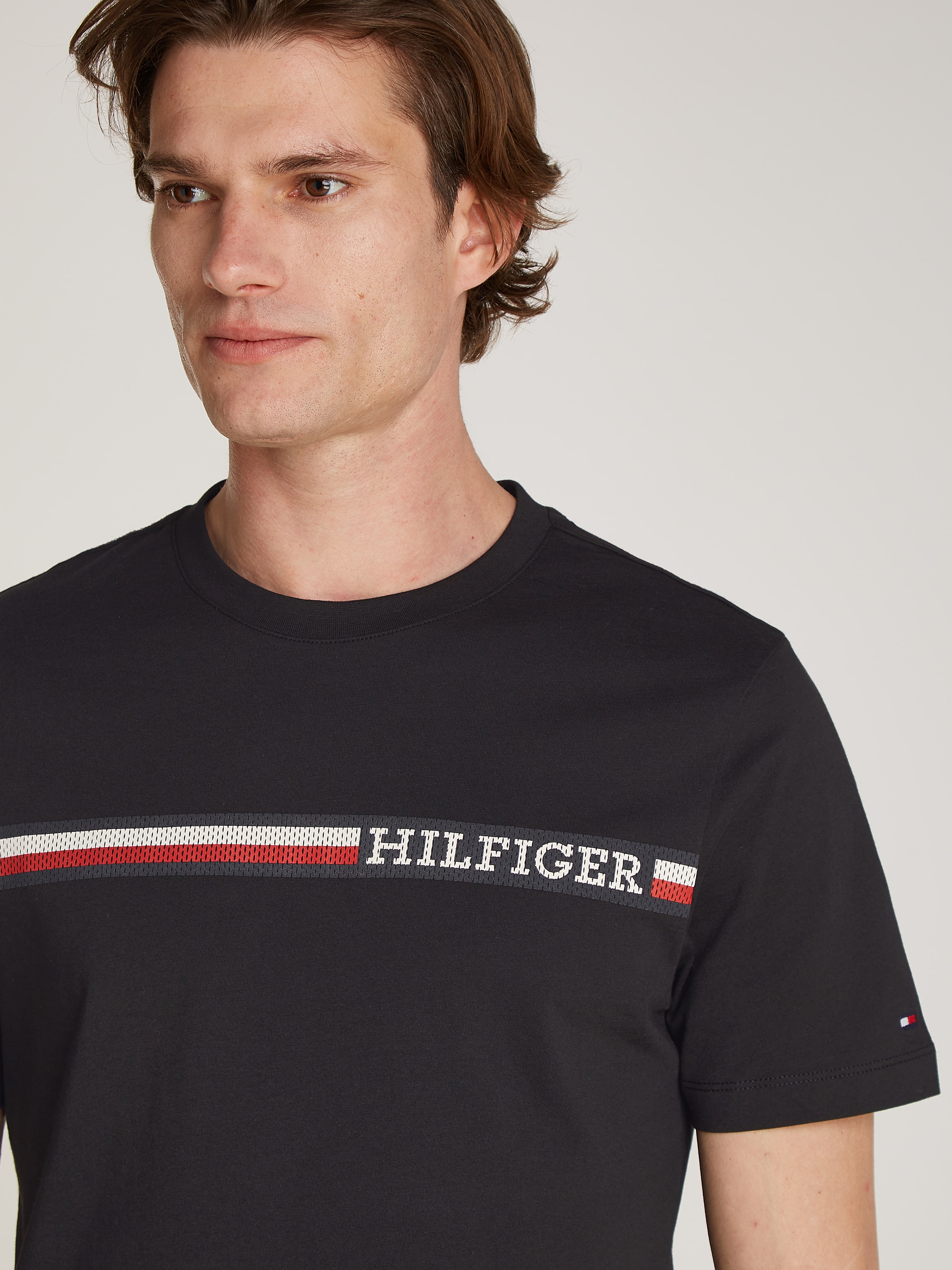 Tommy Hilfiger T-Shirt »CHEST STRIPE TEE«