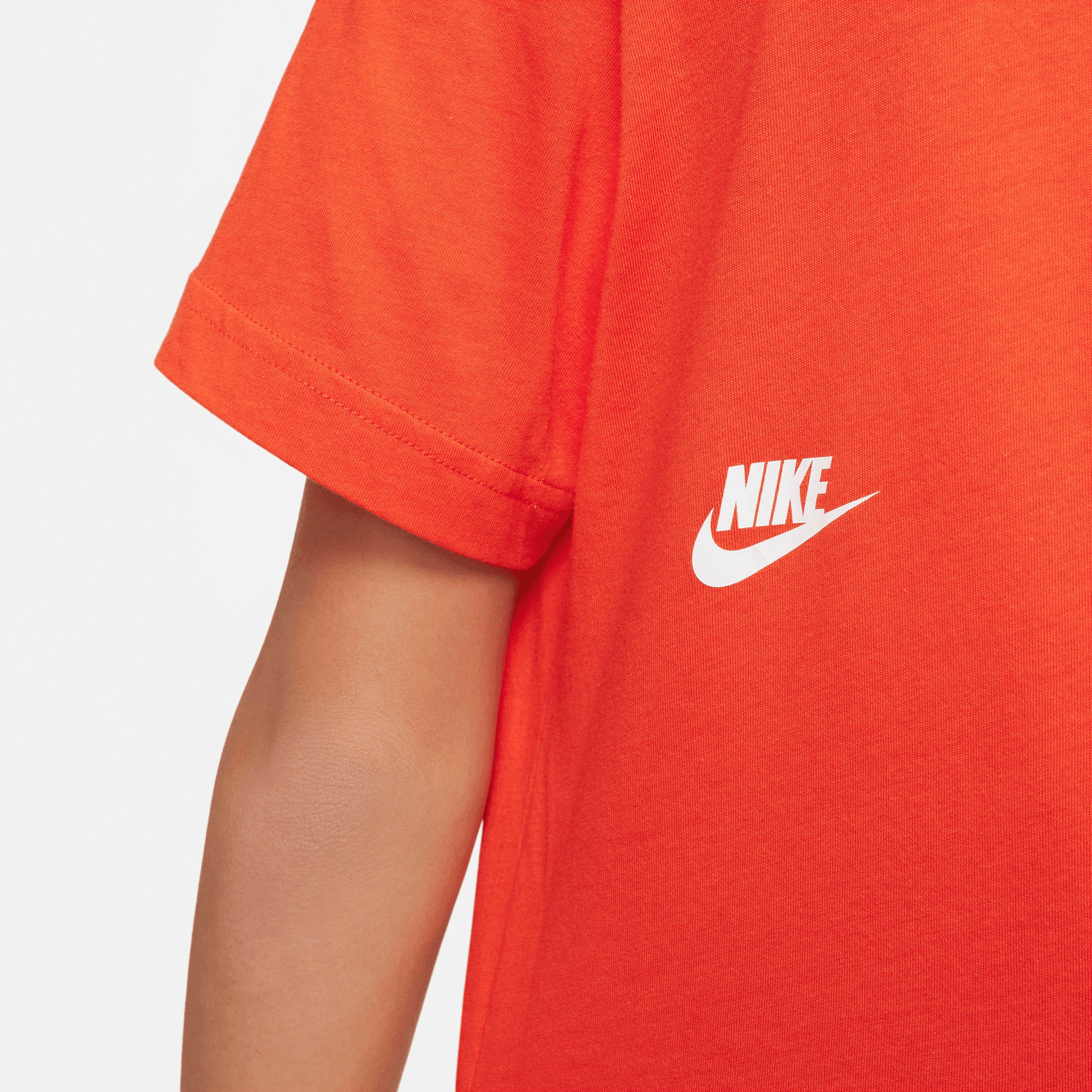 ✵ Nike Sportswear TEE TEE | Jelmoli-Versand NSW entdecken T-Shirt DNC« ESSNTL BOXY günstig »G