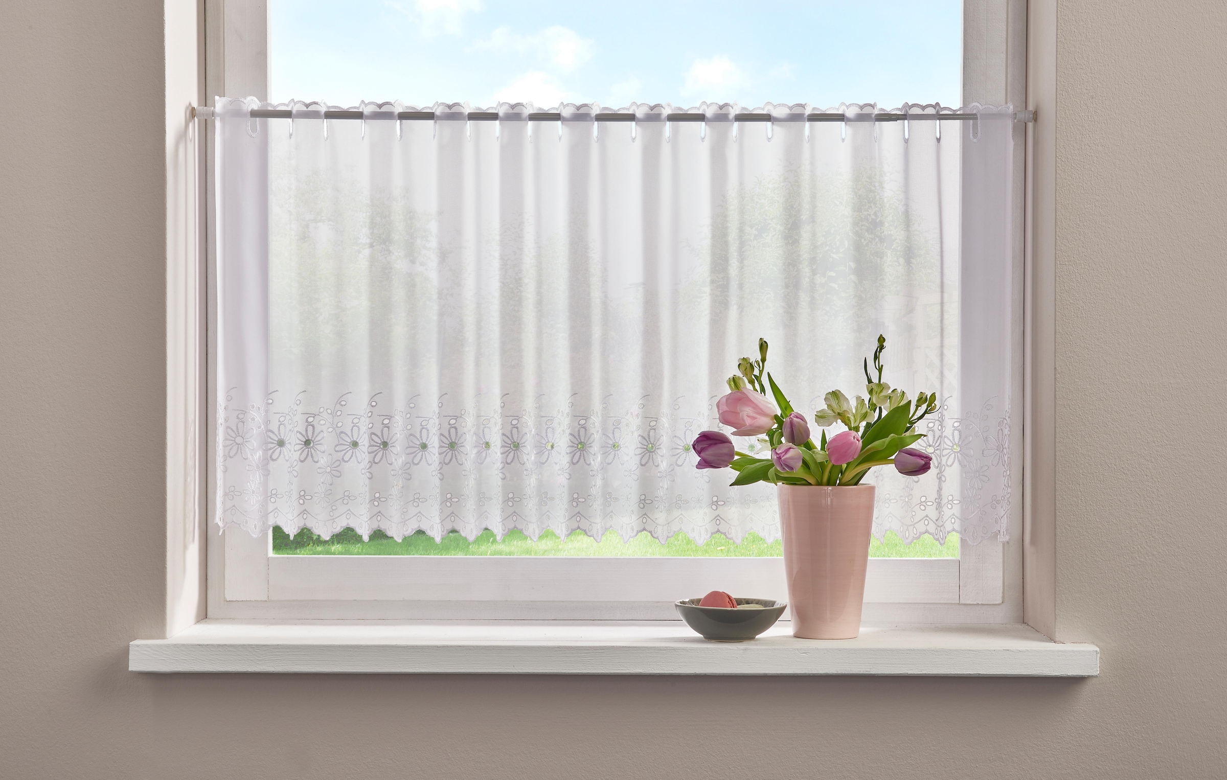 Home affaire Scheibengardine »Sunny«, (1 St.), transparent, florales Design  mit Lochstickerei, Voile online bestellen | Jelmoli-Versand | Scheibengardinen