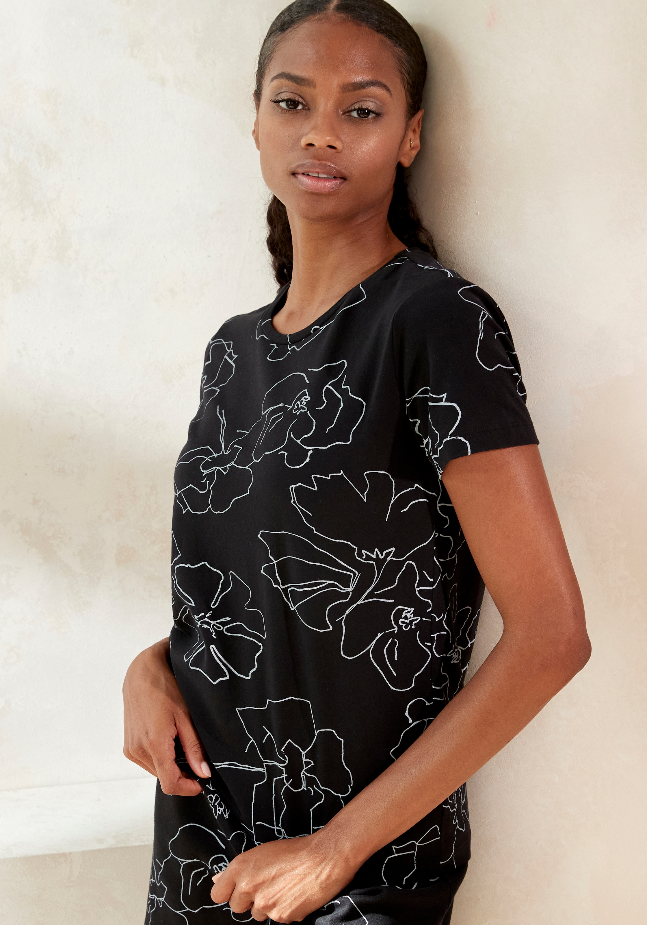 LASCANA Kurzarmshirt »-T-Shirt«, mit Blütendruck, Loungewear
