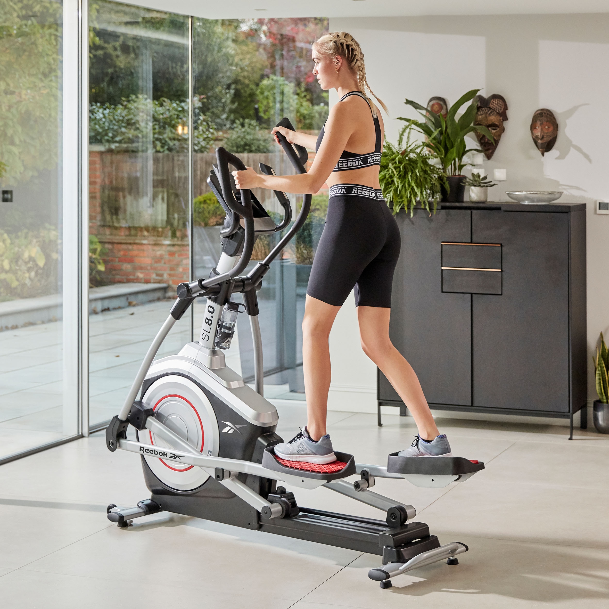 Reebok Ellipsentrainer-Ergometer »SL8.0«, (mit Tablet-Halterung und integr. Pulsempfänger), Schwungmasse ca. 9 kg, 24 Widerstandsstufen