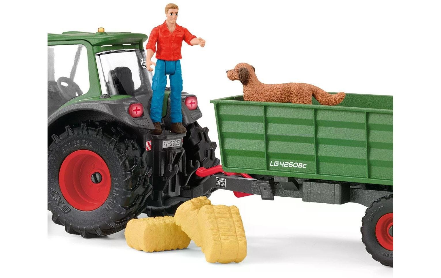 Schleich® Spielwelt »Farm World Traktor mit Anhänger«