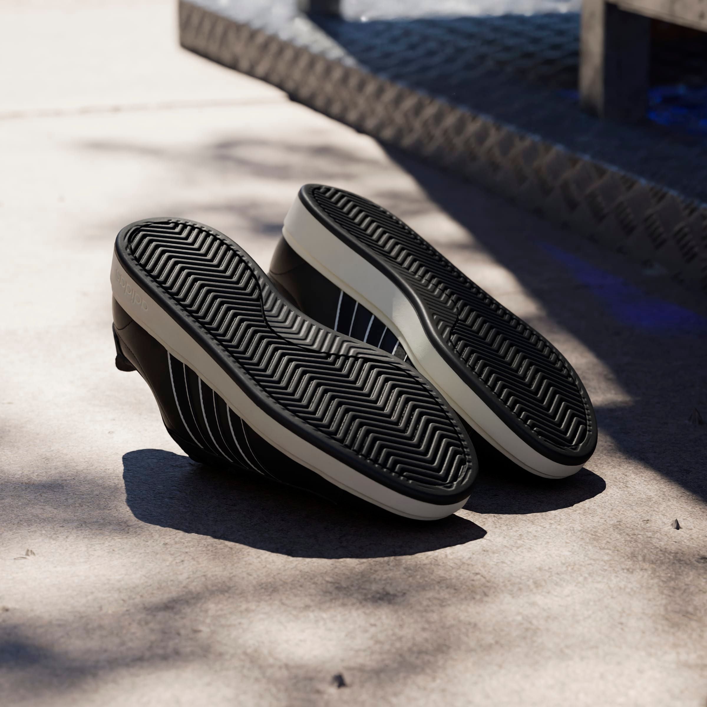 adidas Sportswear Sneaker »GRAND COURT 2.0«, Design auf den Spuren des adidas Superstar